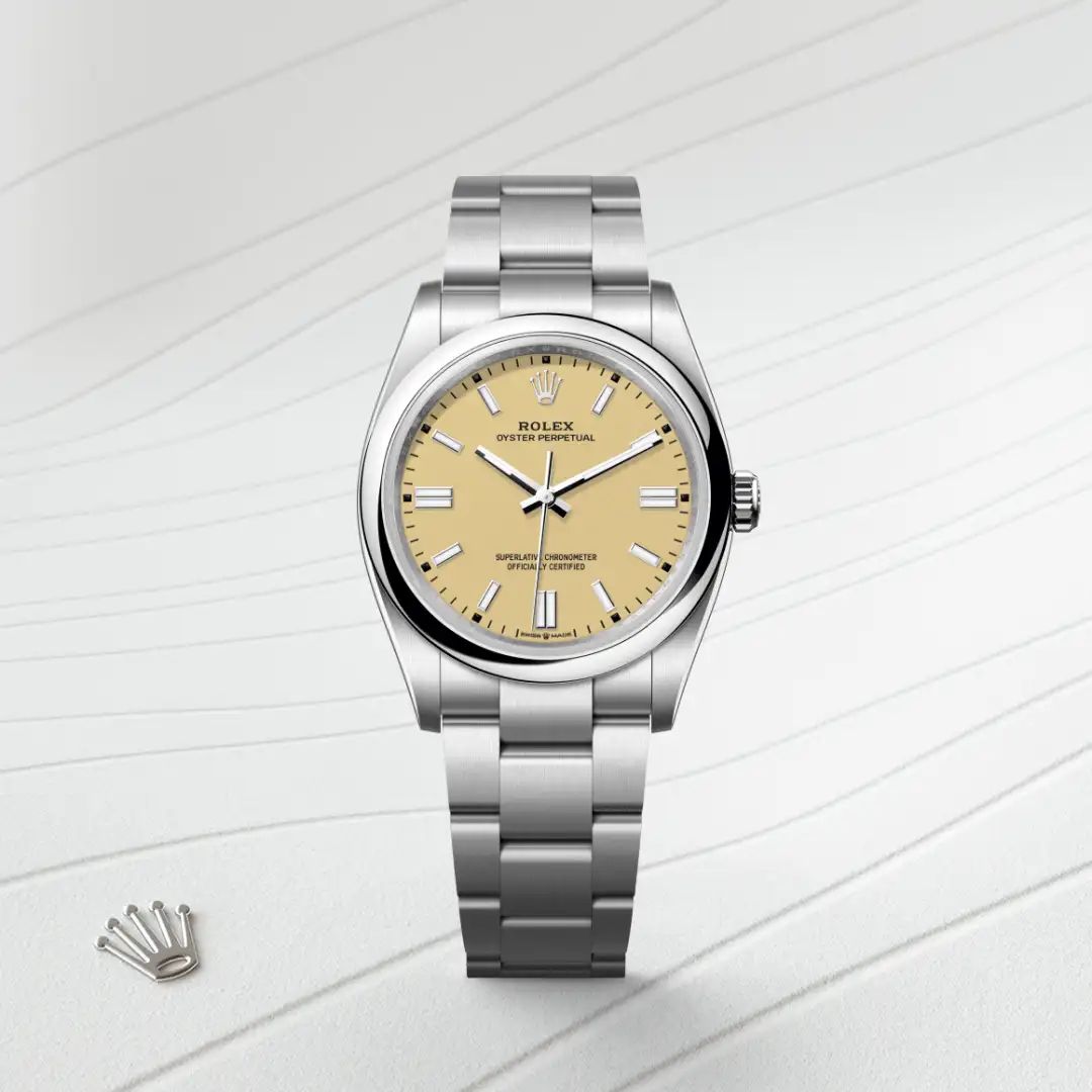 Rolex Oyster Perpetual 36 in Acciaio Oystersteelcon “Pavé madreperla farfalle”, lunetta Bombata, bracciale Acciaio Oystersteel