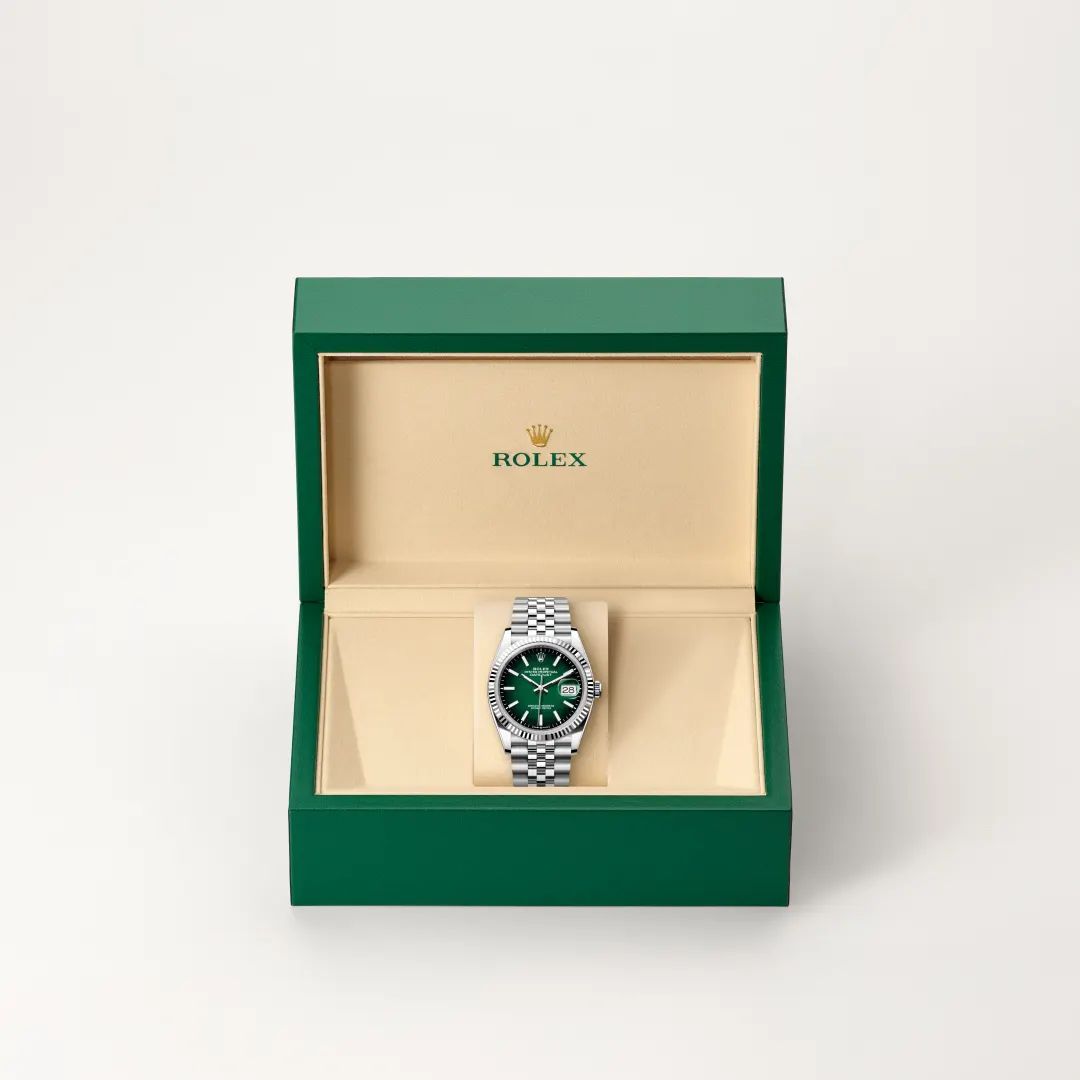 Rolex Datejust 36 in Acciaio Oystersteelcon “Pavé madreperla farfalle”, lunetta Bombata, bracciale Acciaio Oystersteel