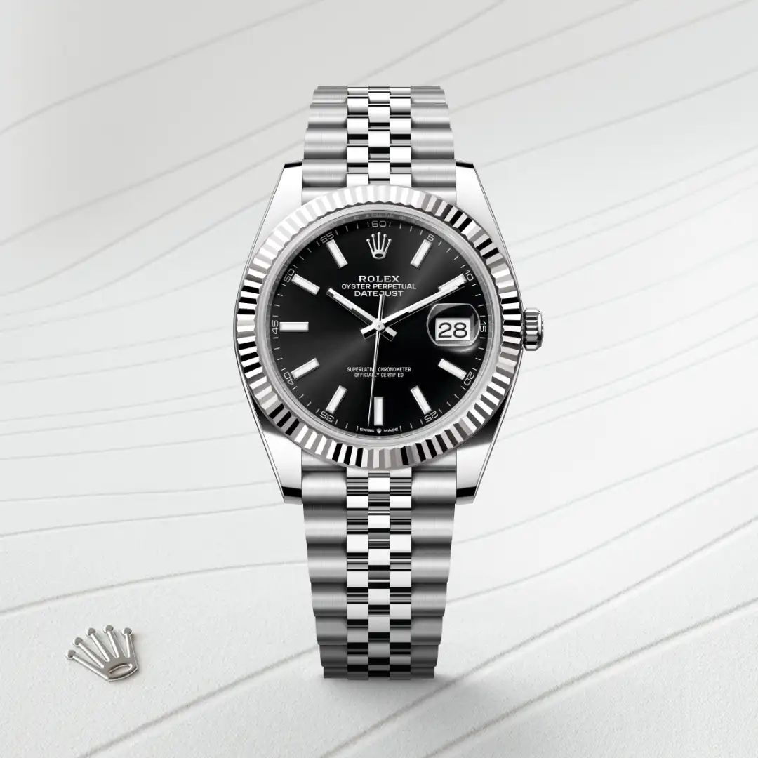 Rolex Datejust 41 in Oystersteelcon “Butterfly mother-of-pearl pavé”, lunetta Domed, bracciale Oystersteel