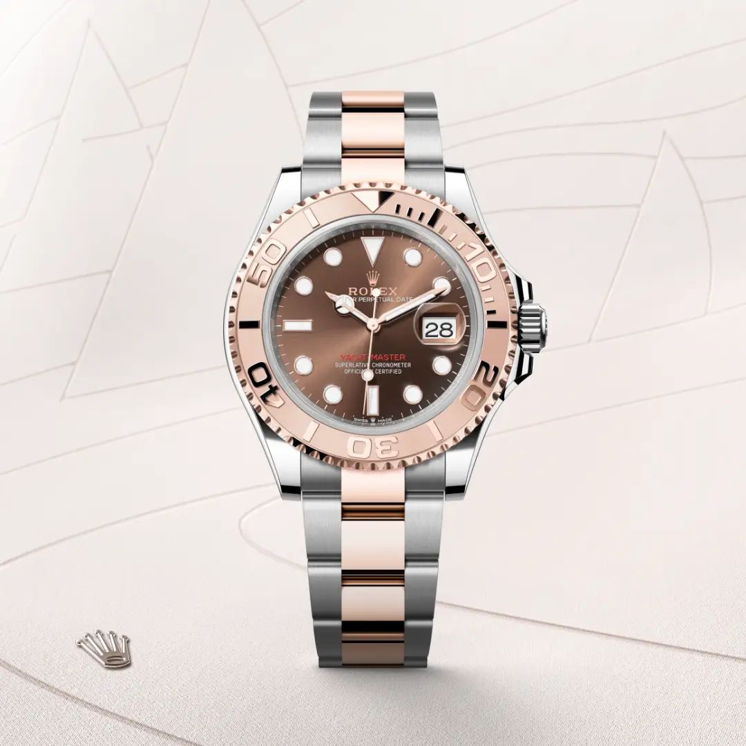 Rolex Yacht-Master 40 in Oystersteelcon “Butterfly mother-of-pearl pavé”, lunetta Domed, bracciale Oystersteel