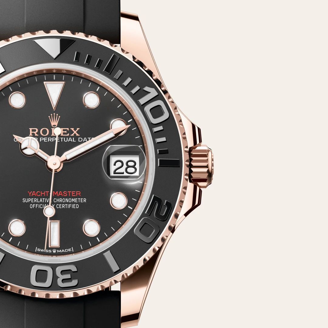 Rolex Yacht-Master 37 in Acciaio Oystersteelcon “Pavé madreperla farfalle”, lunetta Bombata, bracciale Acciaio Oystersteel