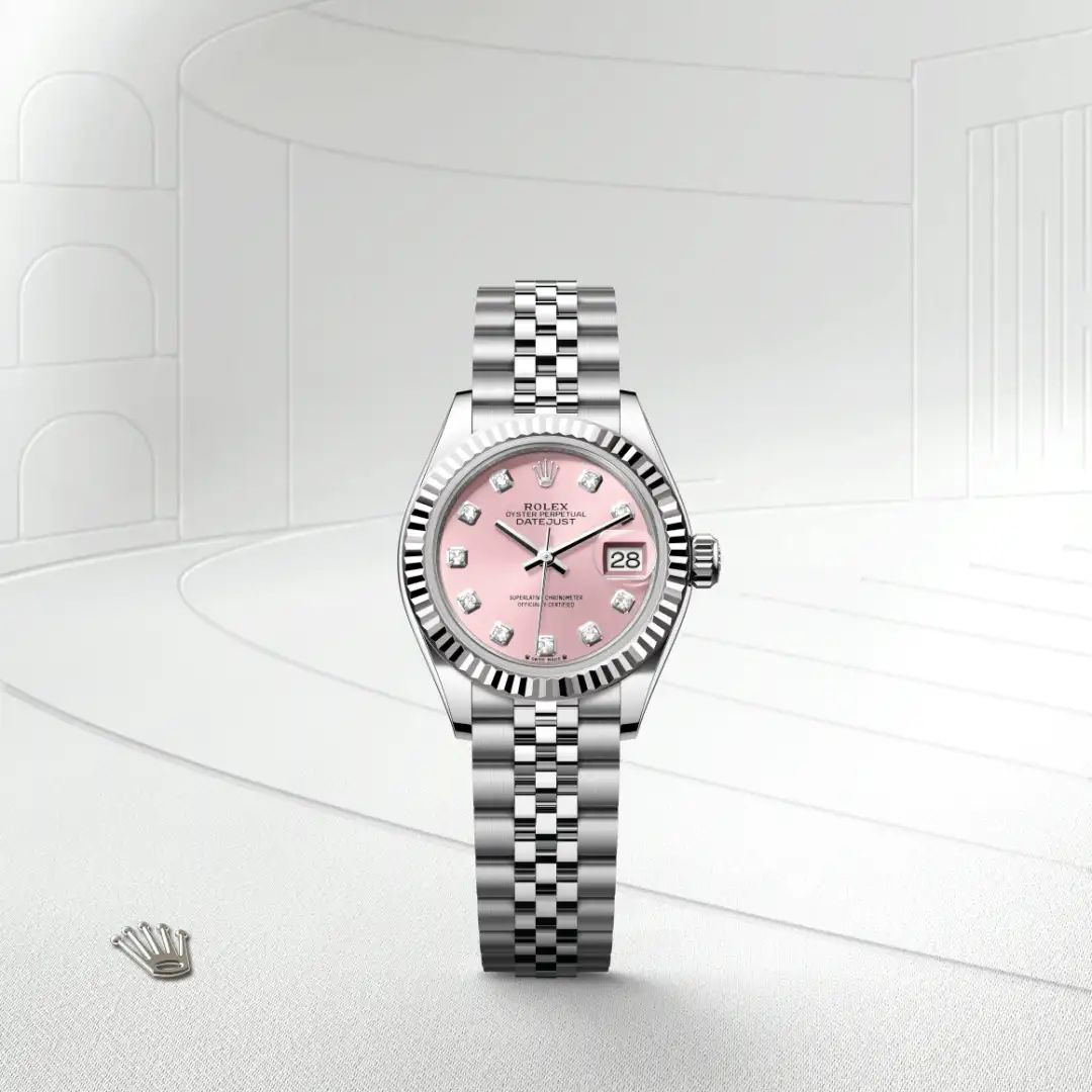 Rolex Lady-Datejust in Acciaio Oystersteelcon “Pavé madreperla farfalle”, lunetta Bombata, bracciale Acciaio Oystersteel