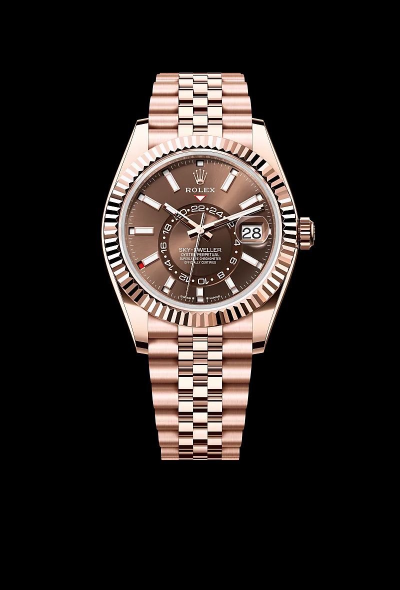 Rolex Sky-Dweller in Oystersteelcon “Butterfly mother-of-pearl pavé”, lunetta Domed, bracciale Oystersteel