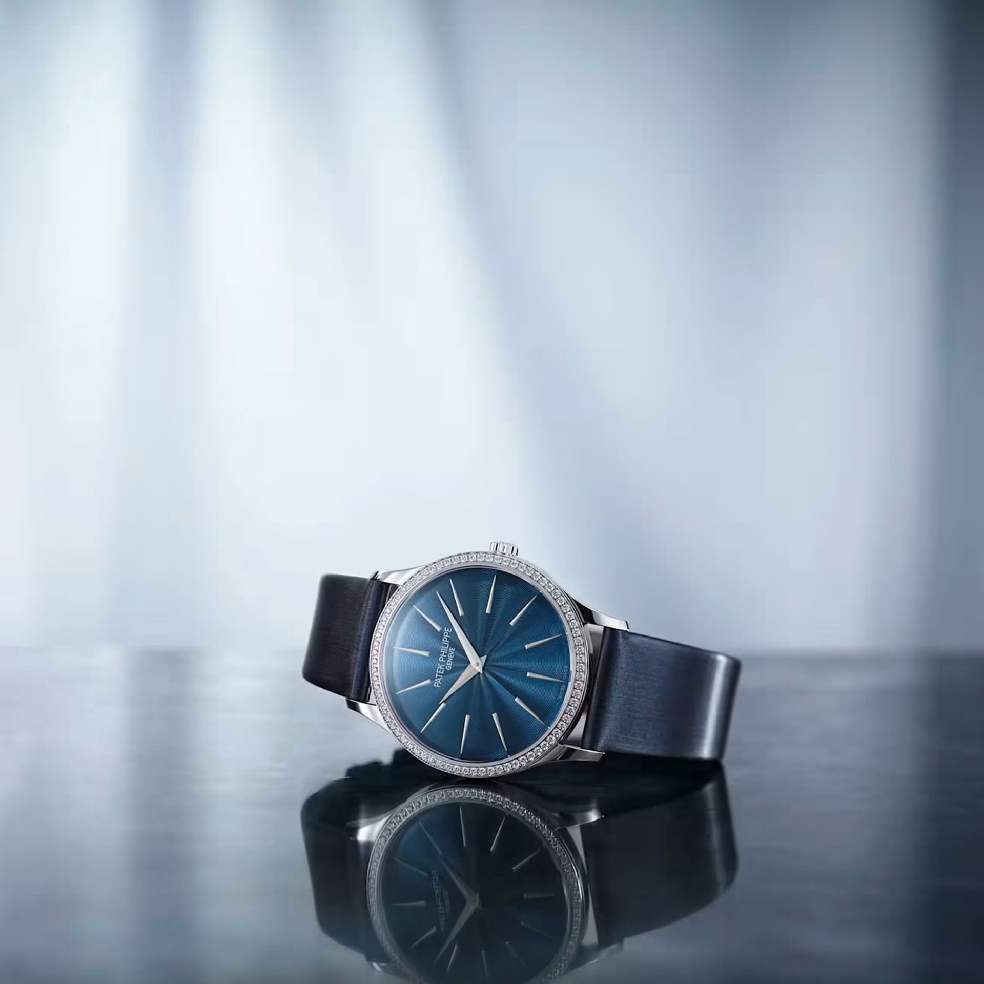 PATEK PHILIPPE Calatrava 35 MM 4997/200G-001