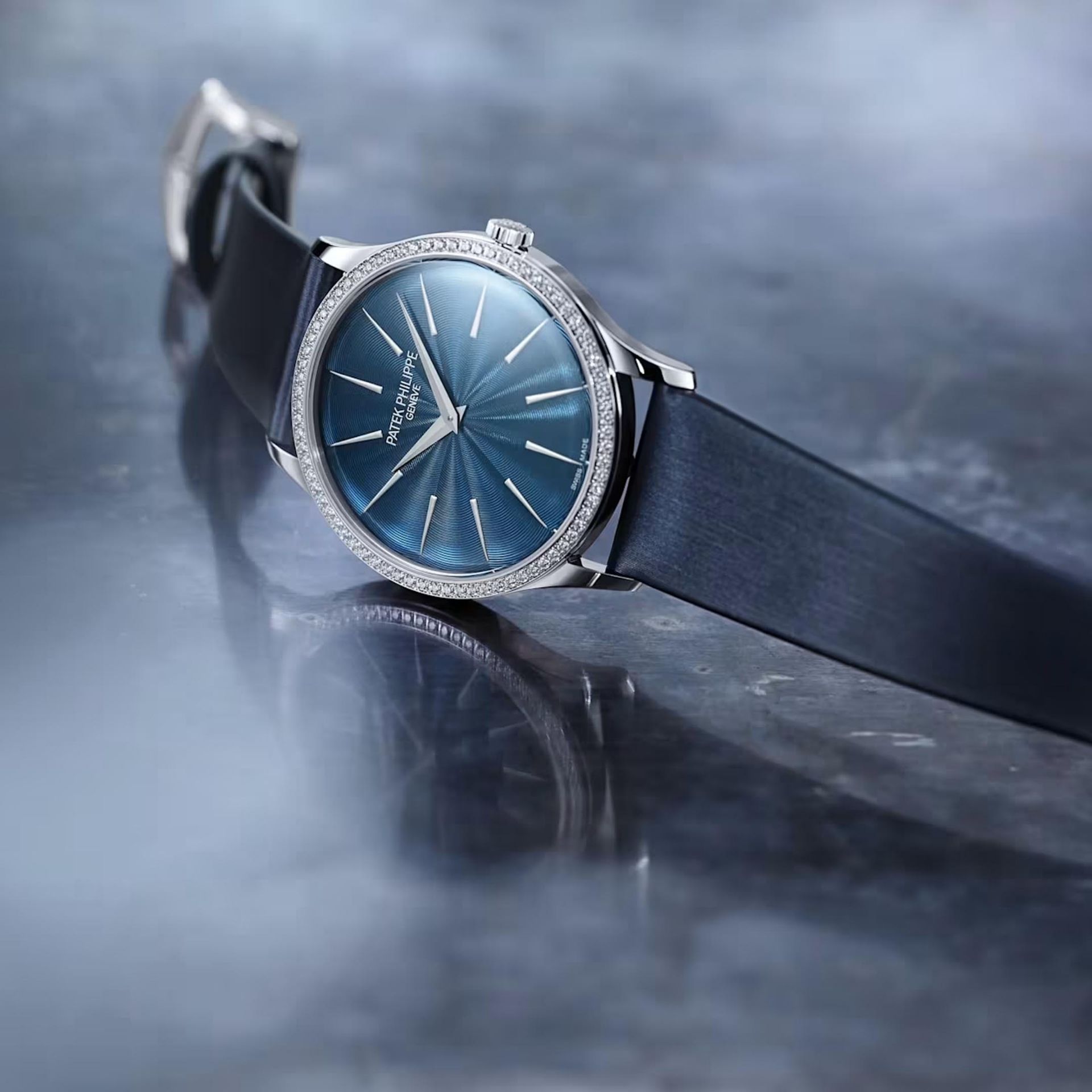 PATEK PHILIPPE Calatrava 35 MM 4997/200G-001