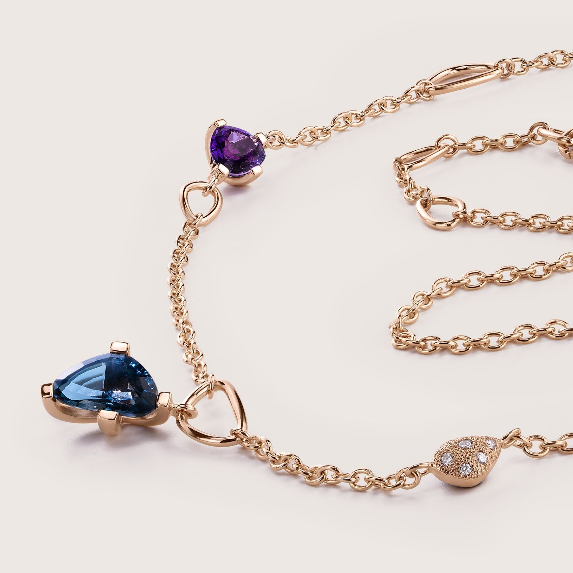 ASTRUA Collana Aquiloni, Oro Rosa, Diamanti, Semipreziosi  AQ65-1PD3SP.40-1