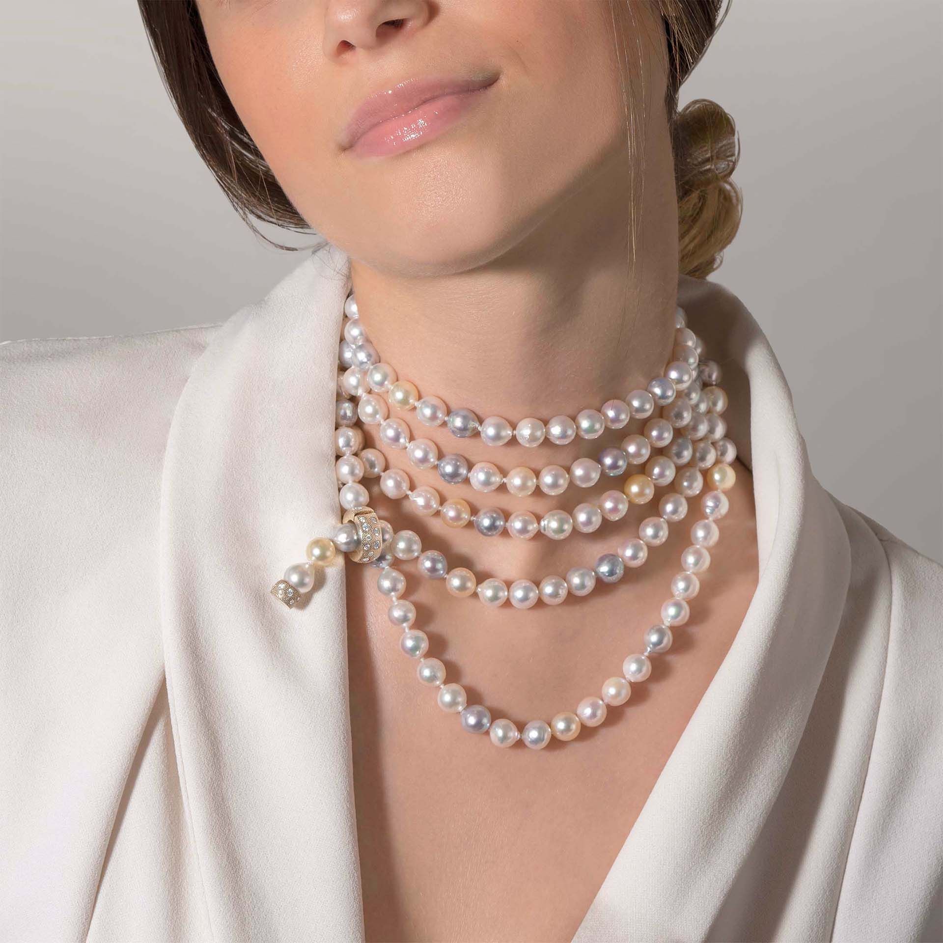 ASTRUA Collana Diva, Perle Akoya, Oro Bianco, Diamanti  DI69KTMORPD-P4AK8,5-9