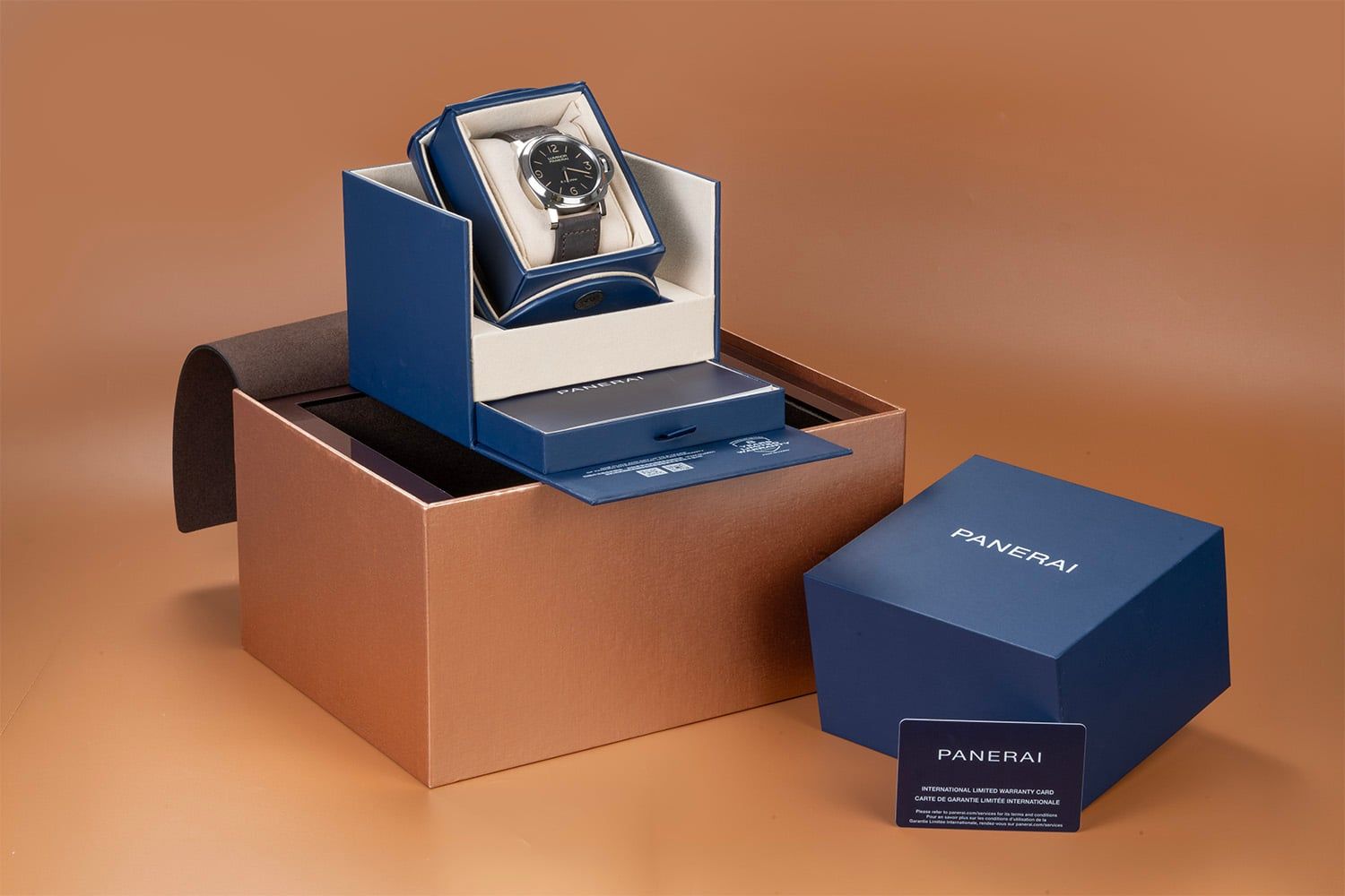 PANERAI Luminor Base 44 MM PAM00914
