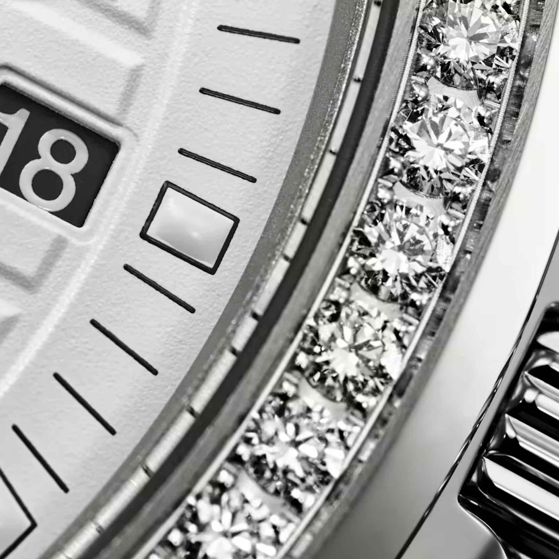 PATEK PHILIPPE Aquanaut Luce 38.8 MM 5267/200A-010
