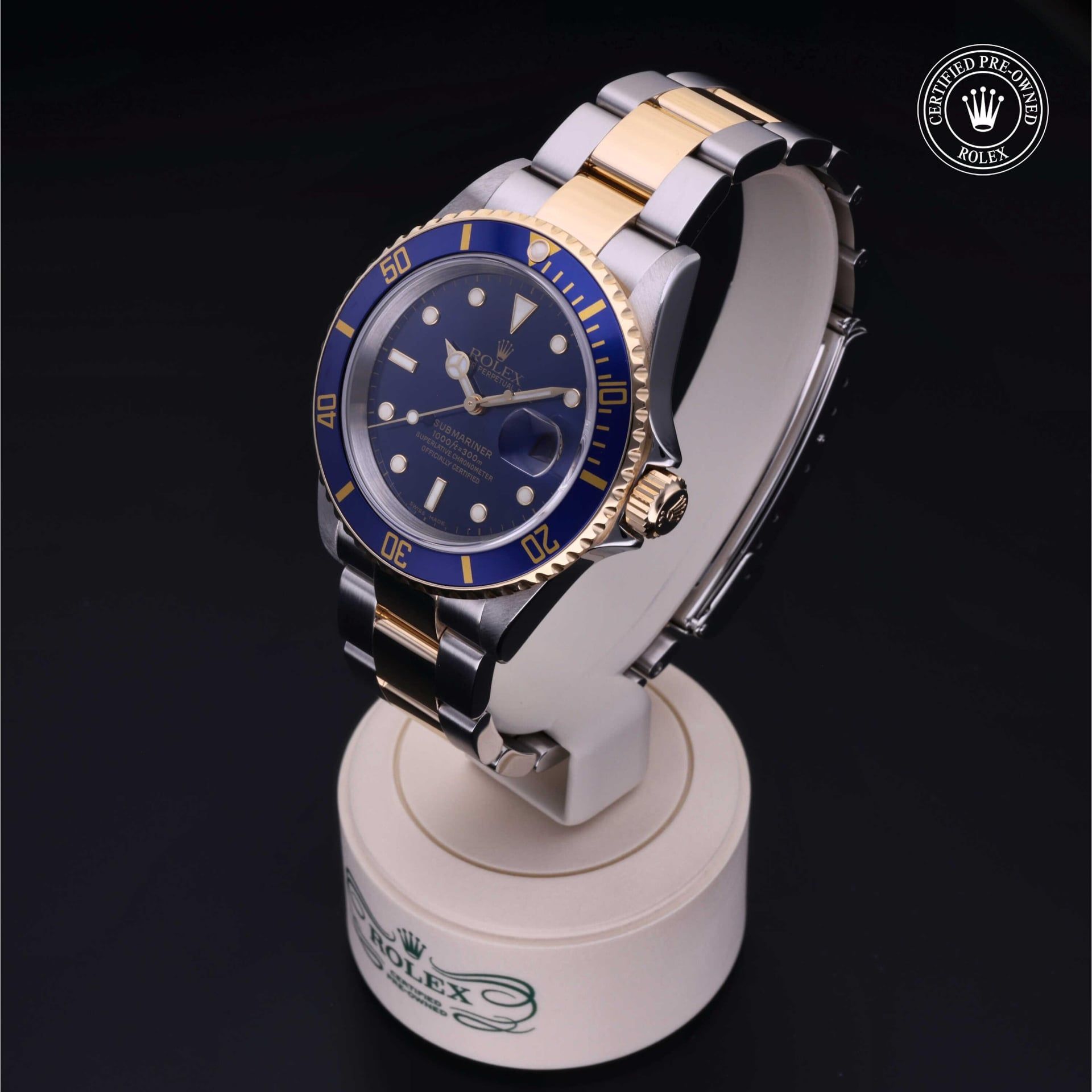 Rolex Submariner Date 40 mm 16613