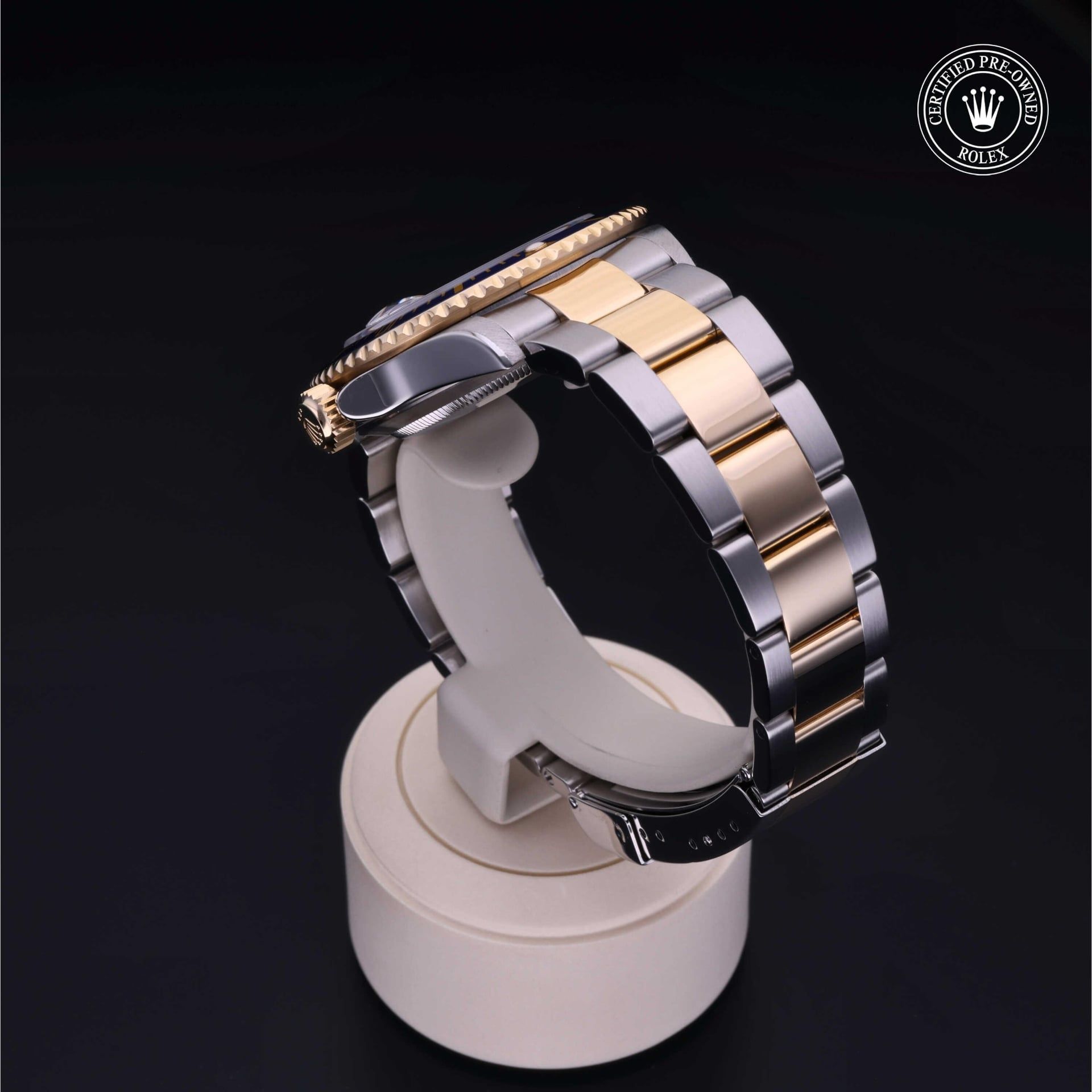 Rolex Submariner Date 40 mm 16613