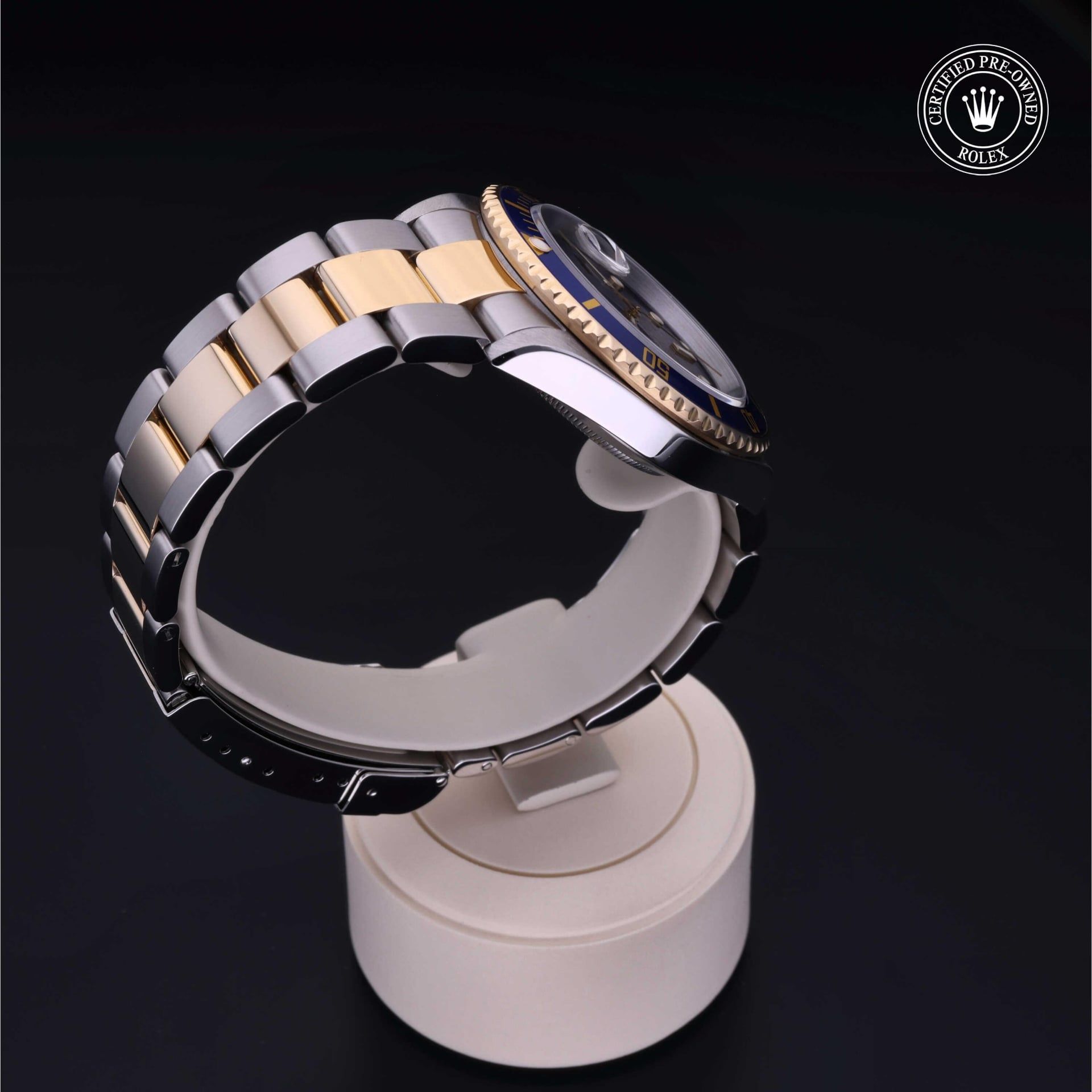 Rolex Submariner Date 40 mm 16613