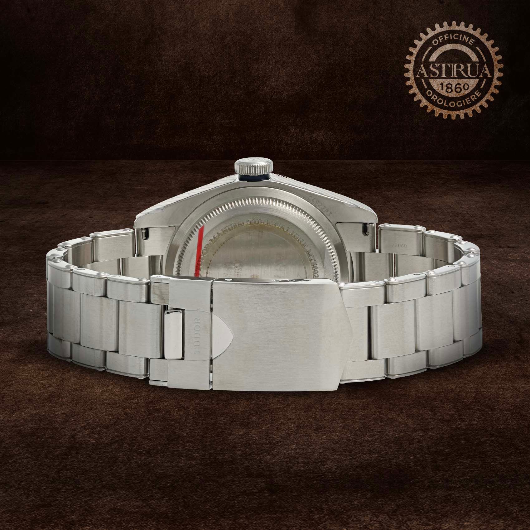 TUDOR Black Bay 41 MM 79230B