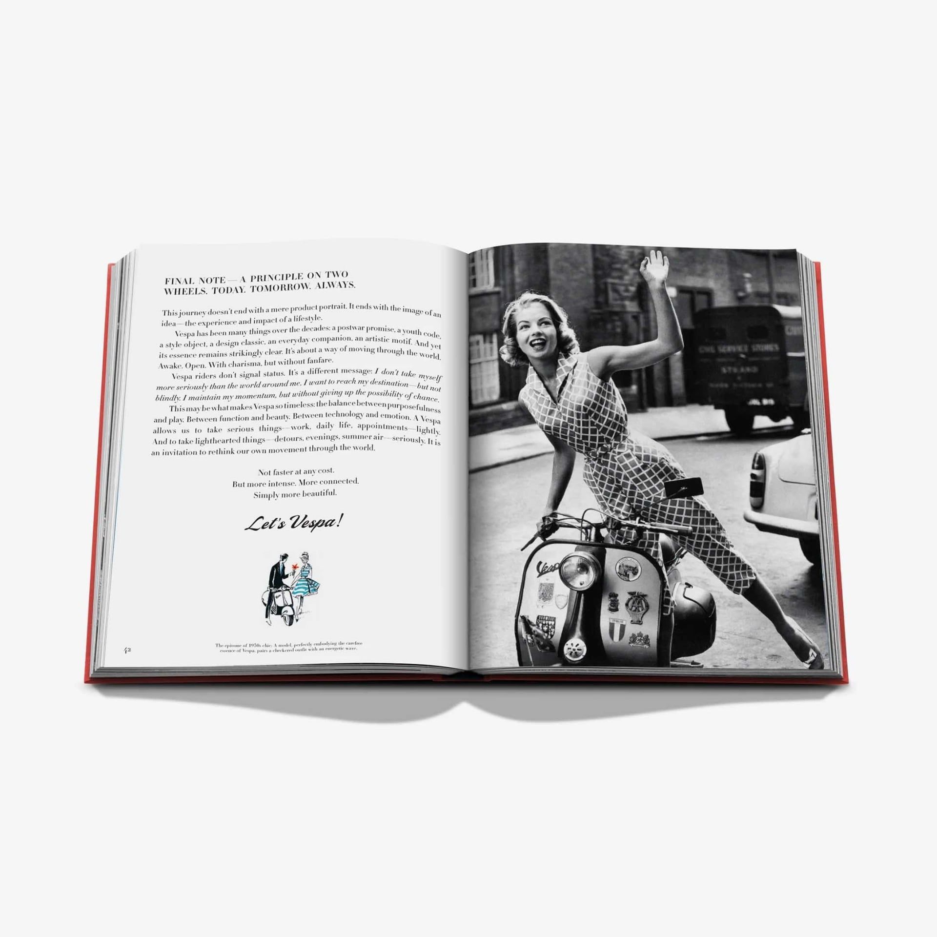 ASSOULINE Libro Vespa 25 x 4 x H 33 CM 9781649806390