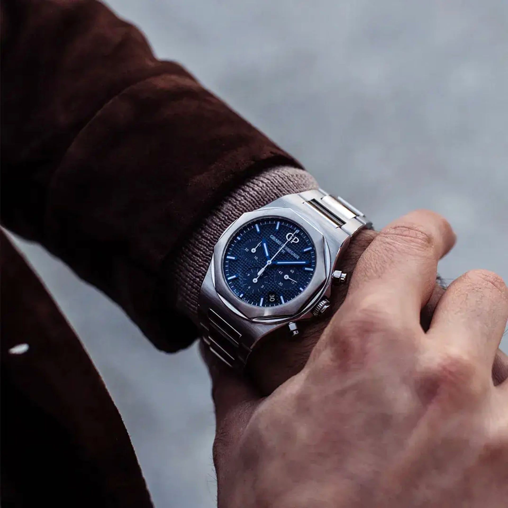 GIRARD PERREGAUX Laureato Chronograph 42 MM 81020-11Z431-11A