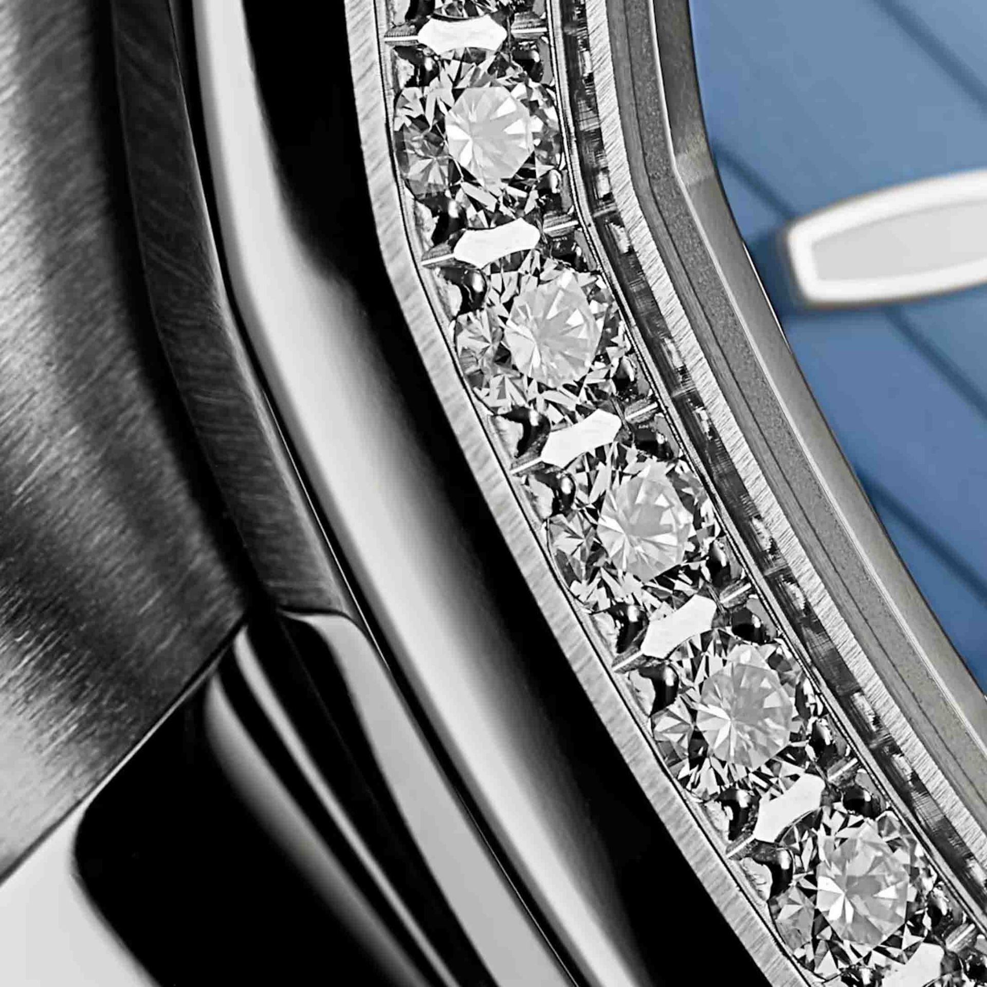 PATEK PHILIPPE Nautilus "Ladies Automatic" 35,2  MM 7118/1200A-001