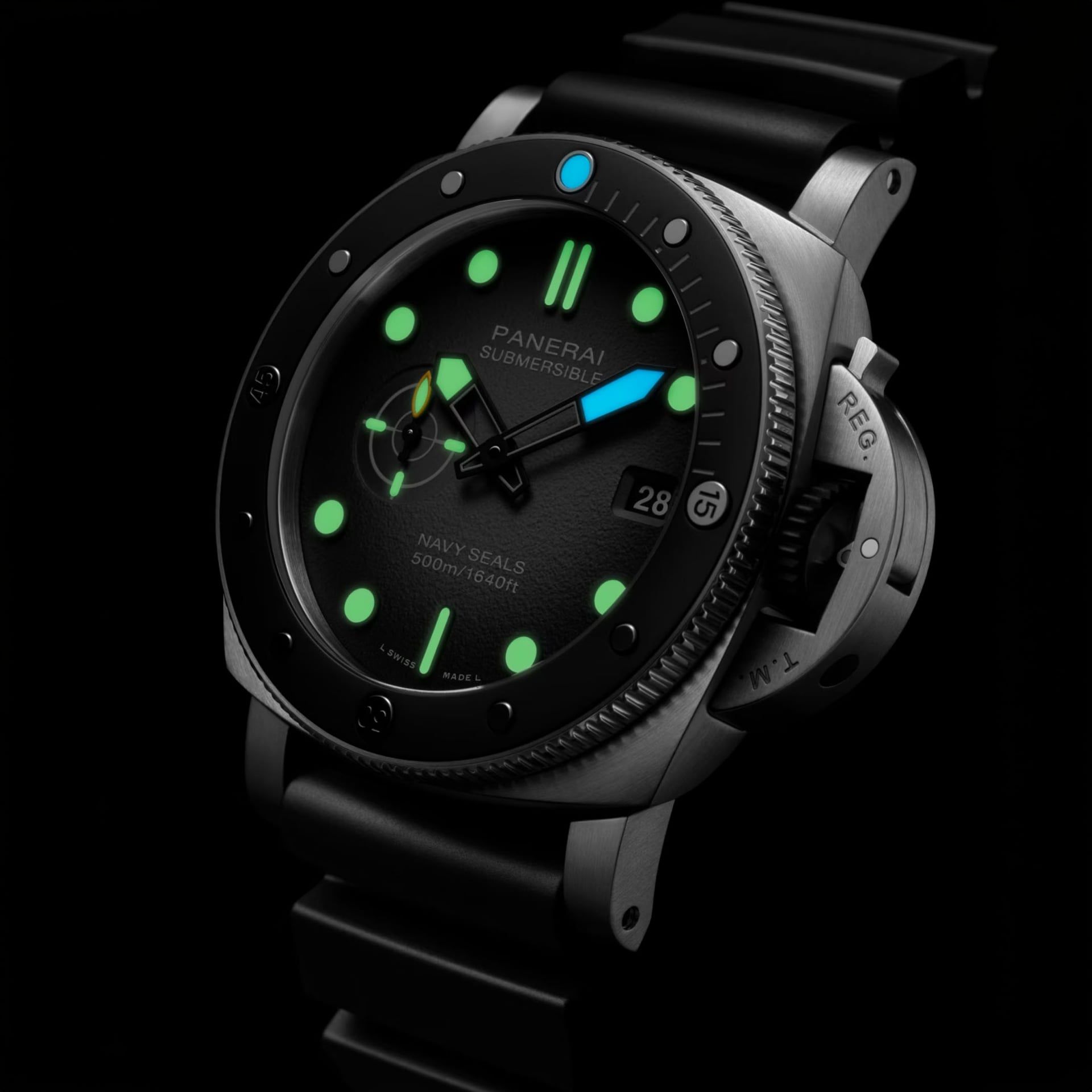PANERAI Submersible Navy SEALs 44 MM PAM01738