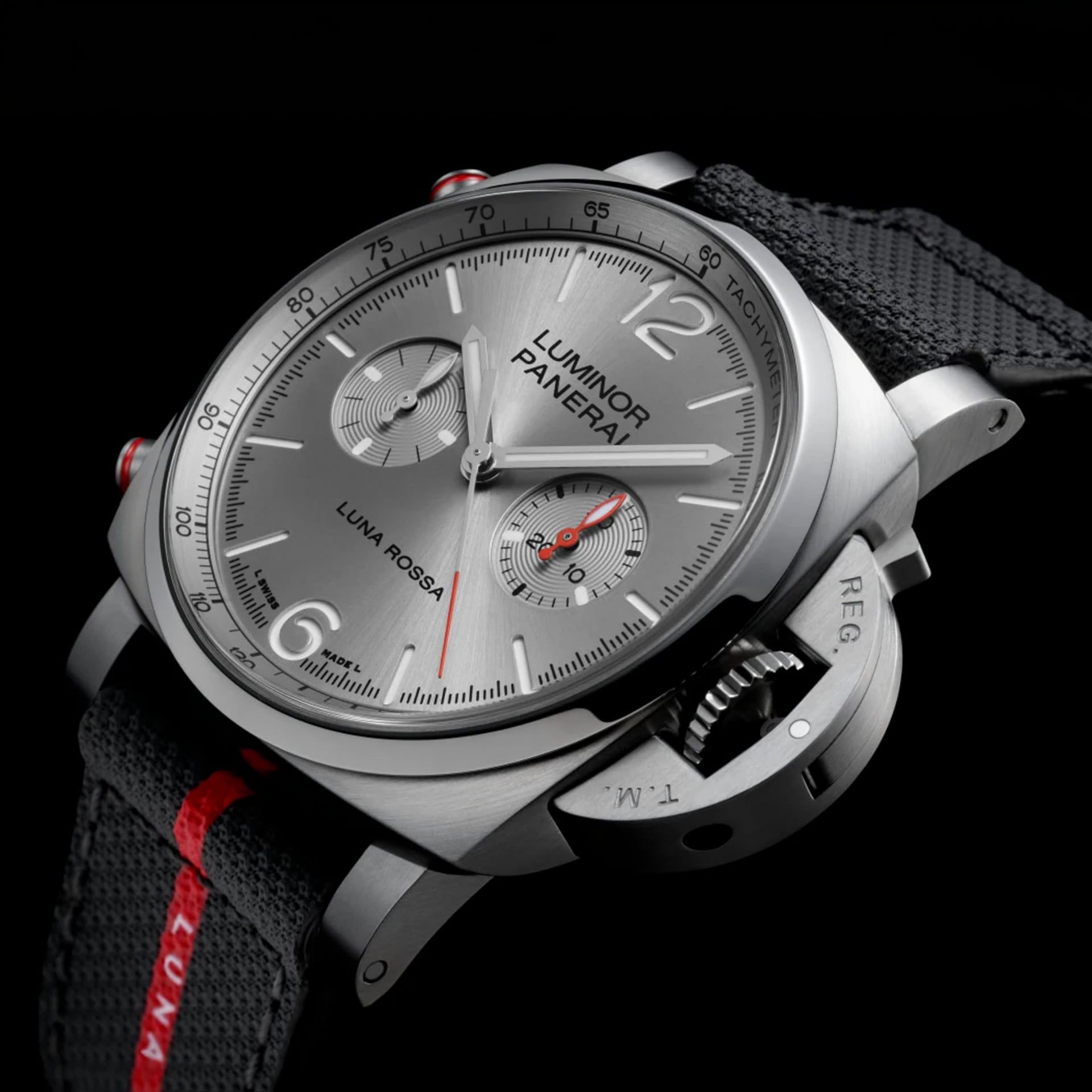 PANERAI Panerai Luminor Luna Rossa Chrono 44 MM PAM01768