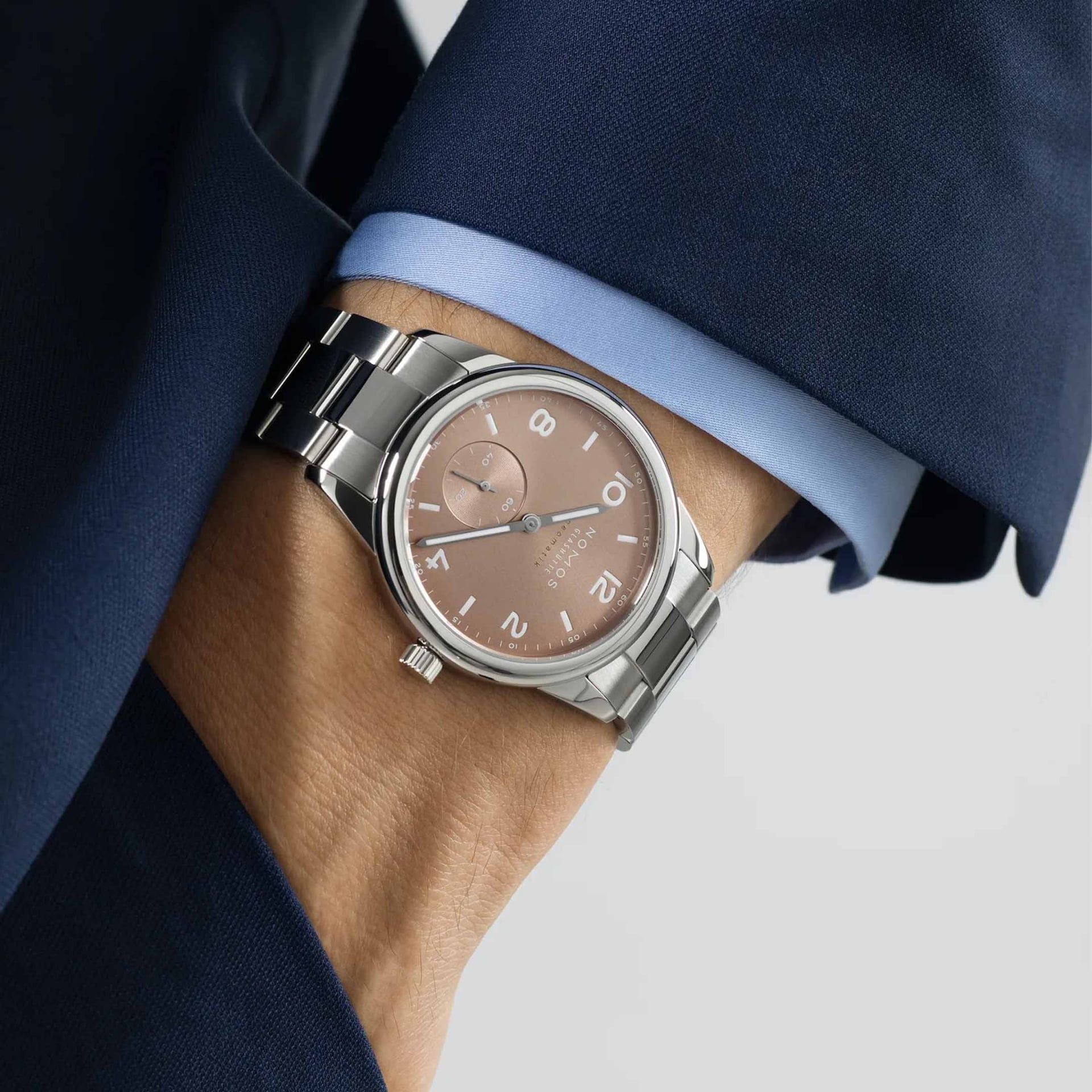 NOMOS Glashütte Club Sport Neomatik 39 Ember 39.5 MM 761