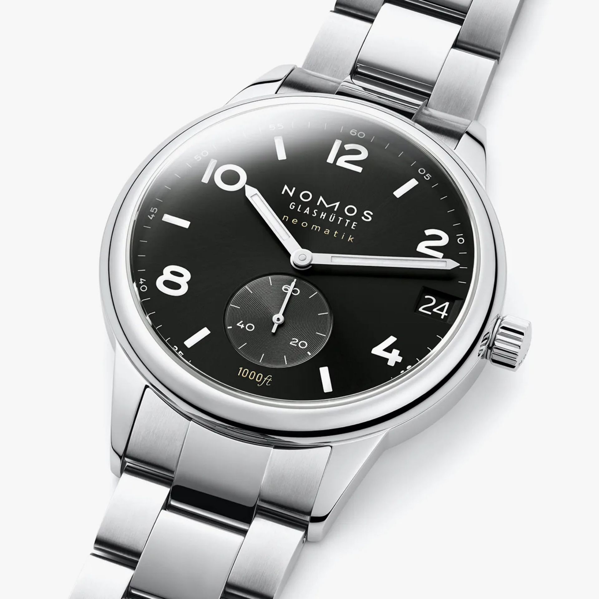 NOMOS Glashütte Club Sport Neomatik 42 Datario Nero 42 MM 781