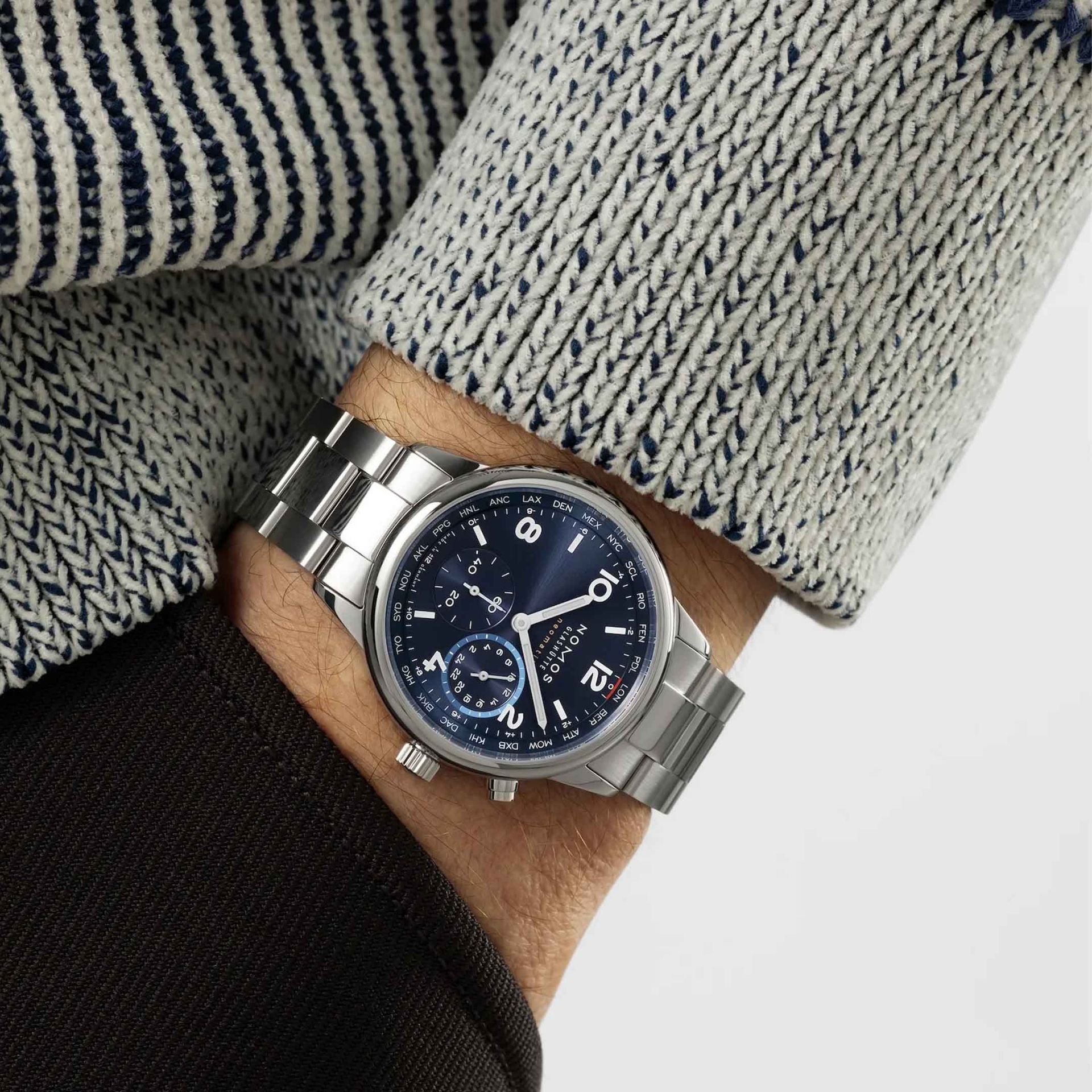 NOMOS Glashütte Club Sport Neomatik Ore Nel Mondo Blu 40 MM 790