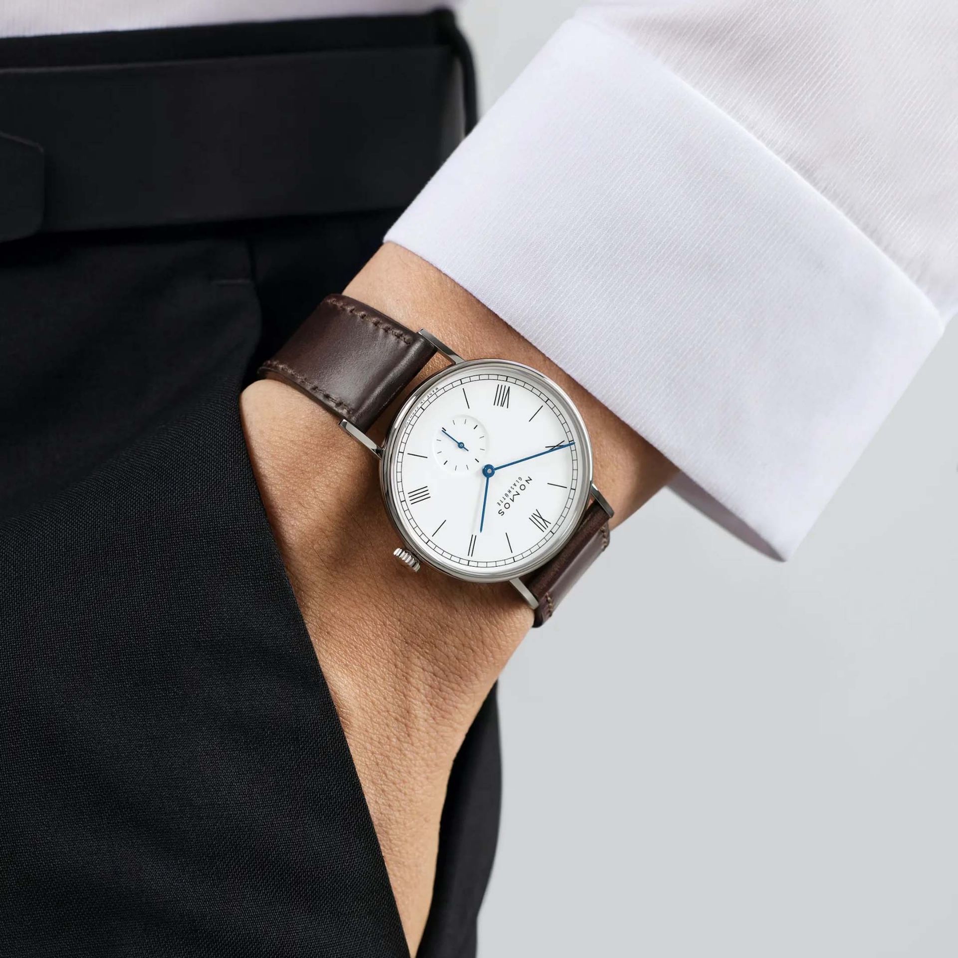 NOMOS Glashütte Ludwig 38 Bianco Smaltato 37.5 MM 236
