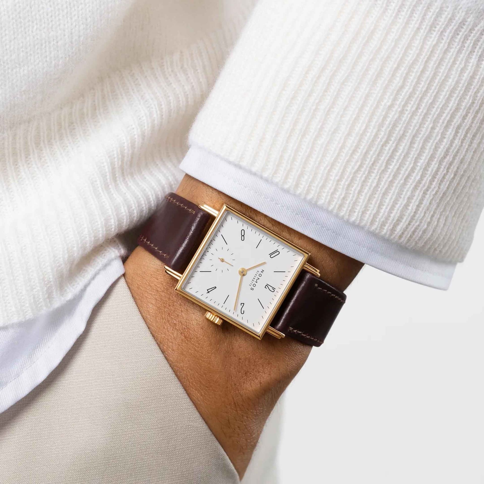 NOMOS Glashütte Tetra Oro 27 Doré 27.5 X 27.5 MM 419