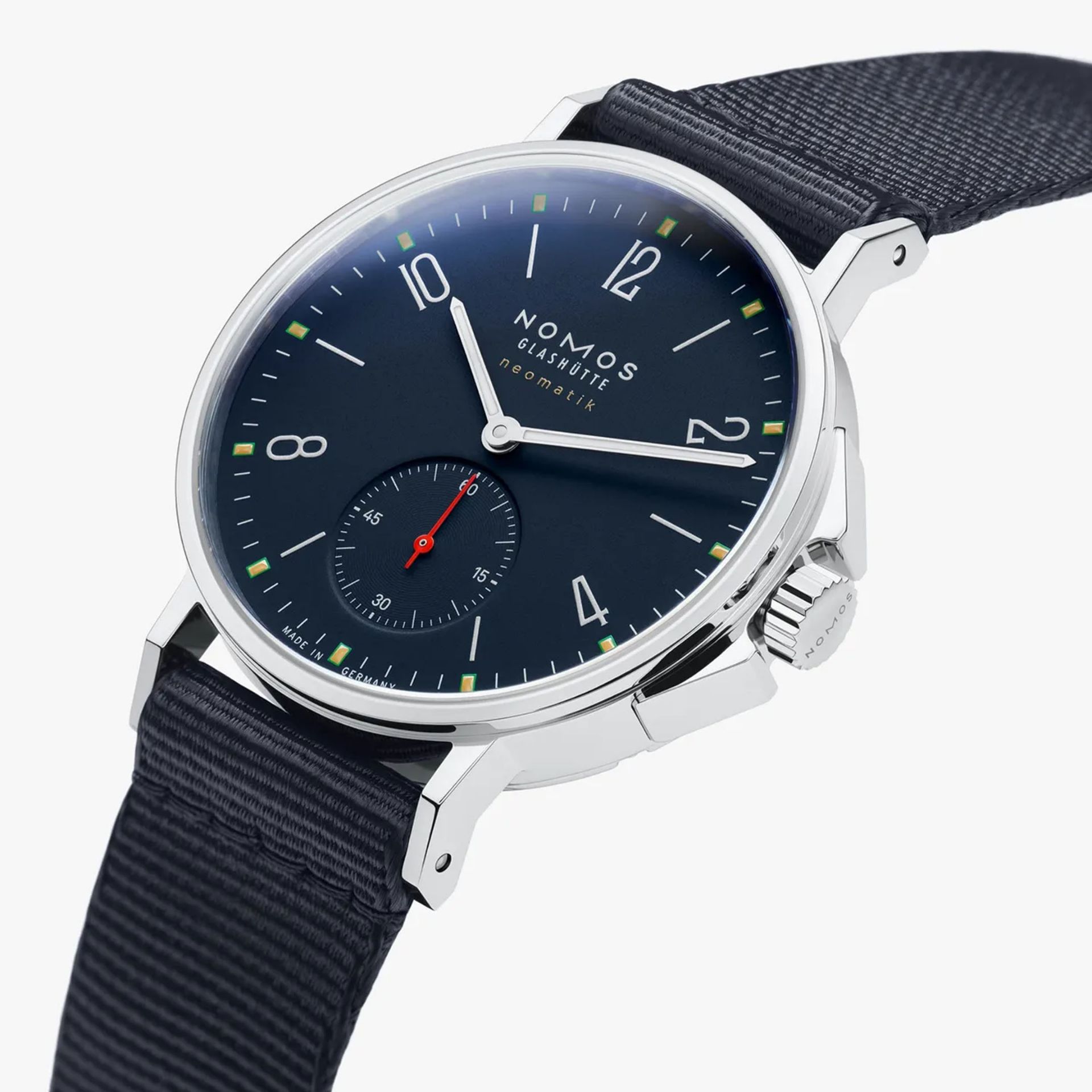 NOMOS Glashütte Ahoi Neomatik Atlantico 36,3 MM 567