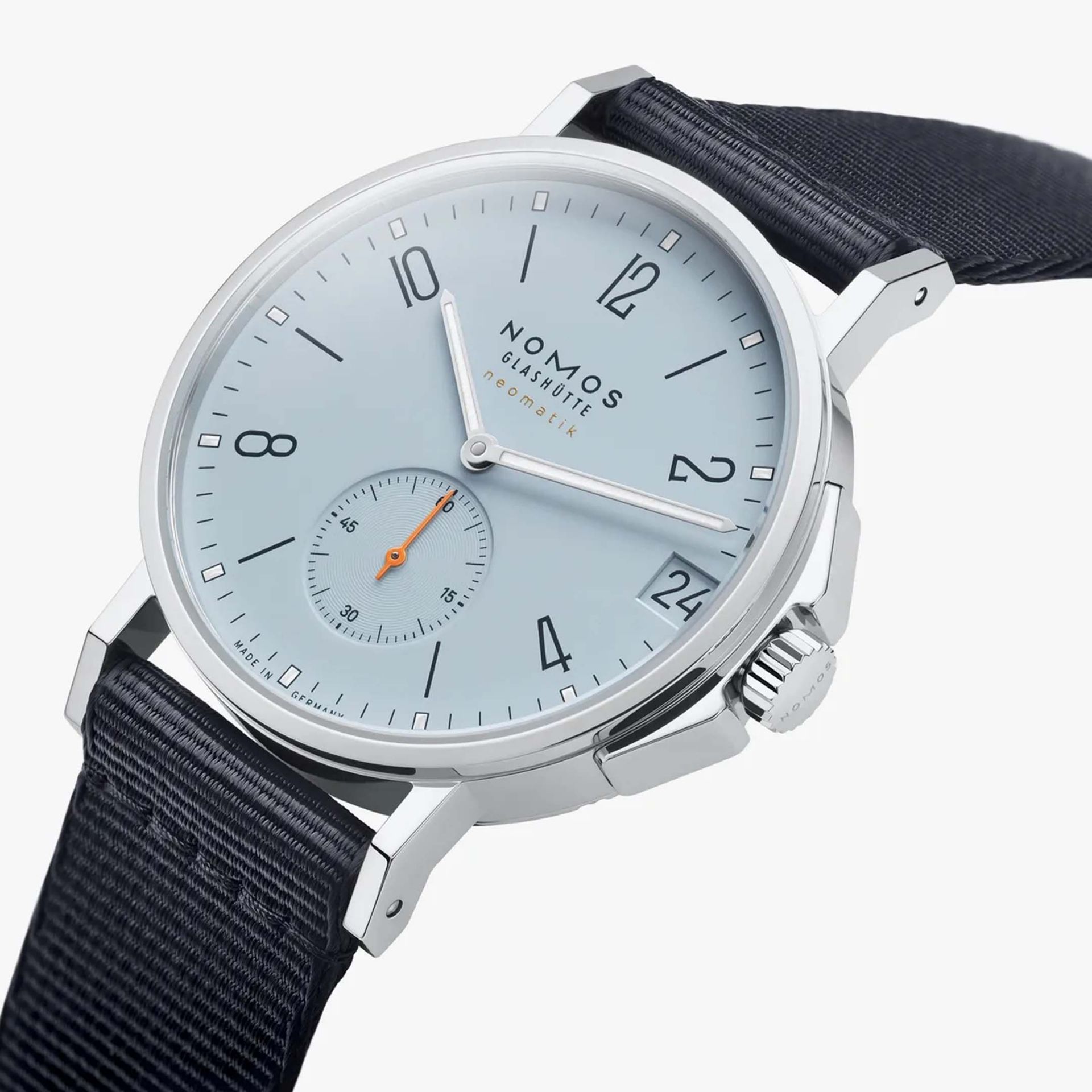 NOMOS Glashütte Ahoi Neomatik 38 Data Cielo 38,5 MM 516