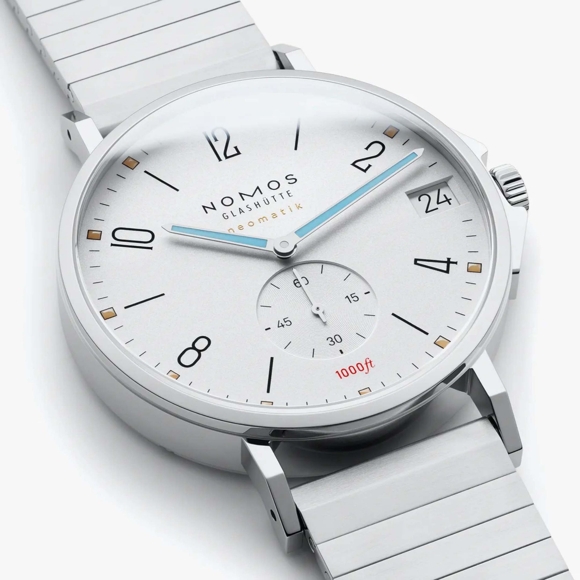 NOMOS Glashütte Tangente Sport Neomatik 42 Datario 42 MM 580