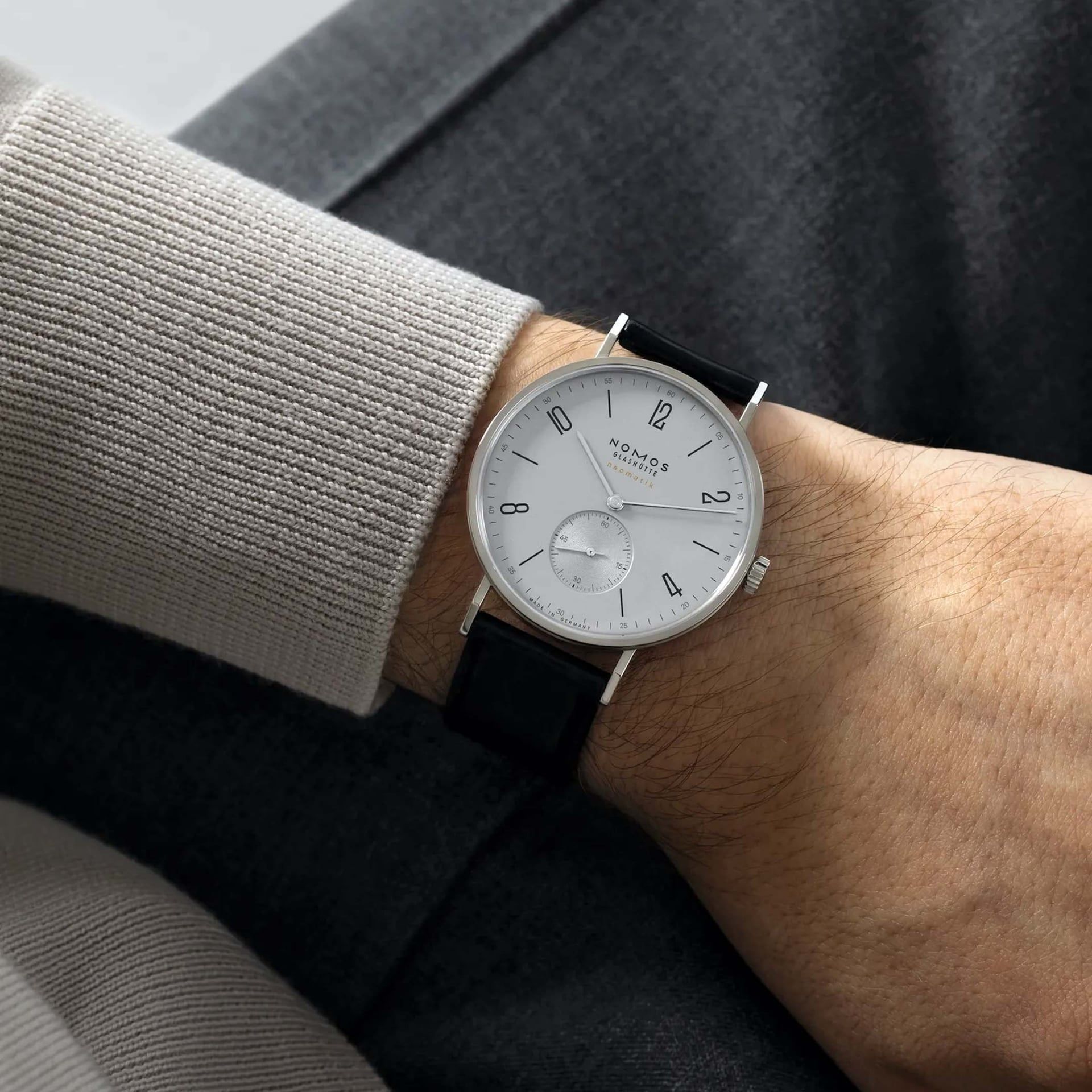NOMOS Glashütte Tangente Neomatik 39 Grigio Platino 38.5 MM 143