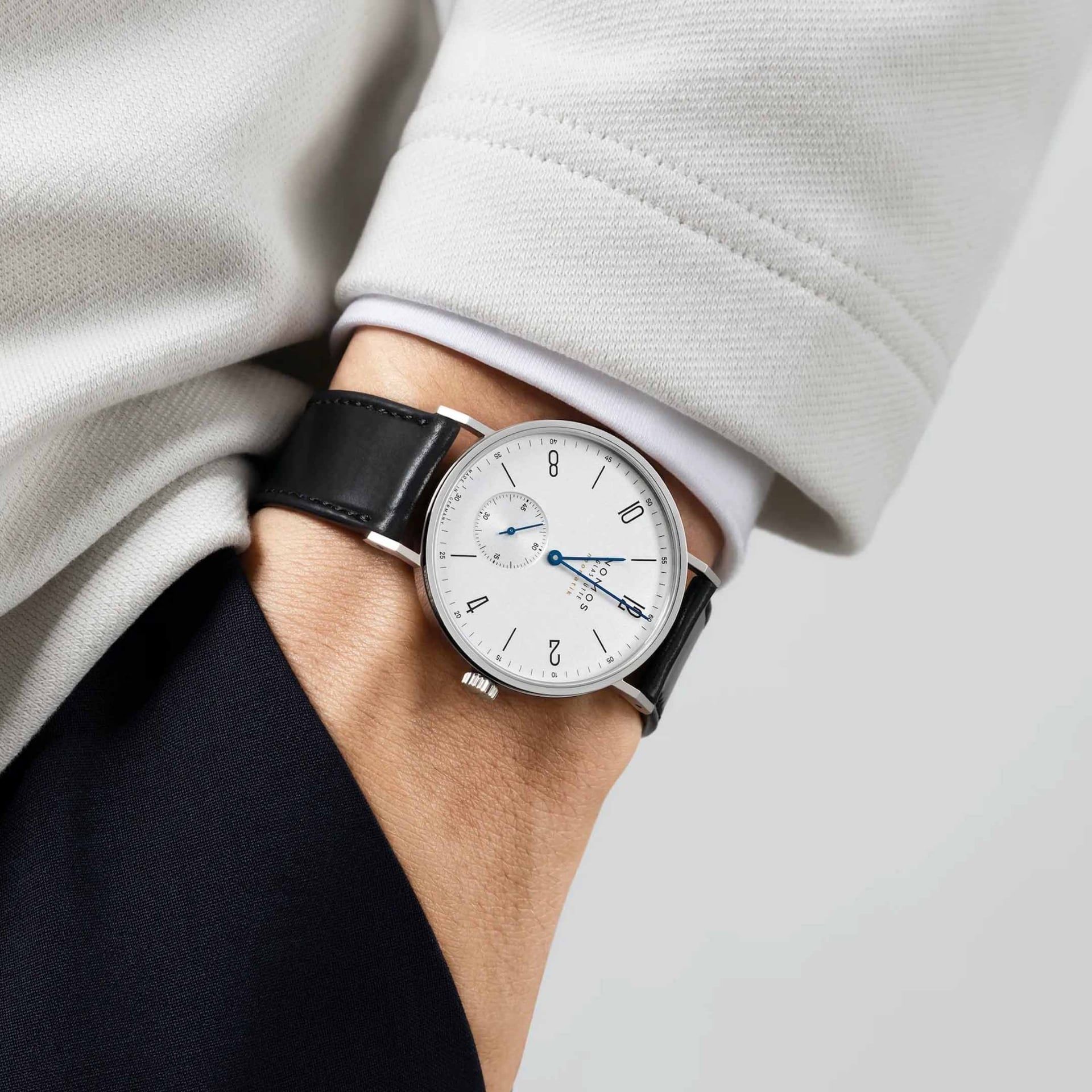 NOMOS Glashütte Tangente Neomatik 39 38,5 MM 140