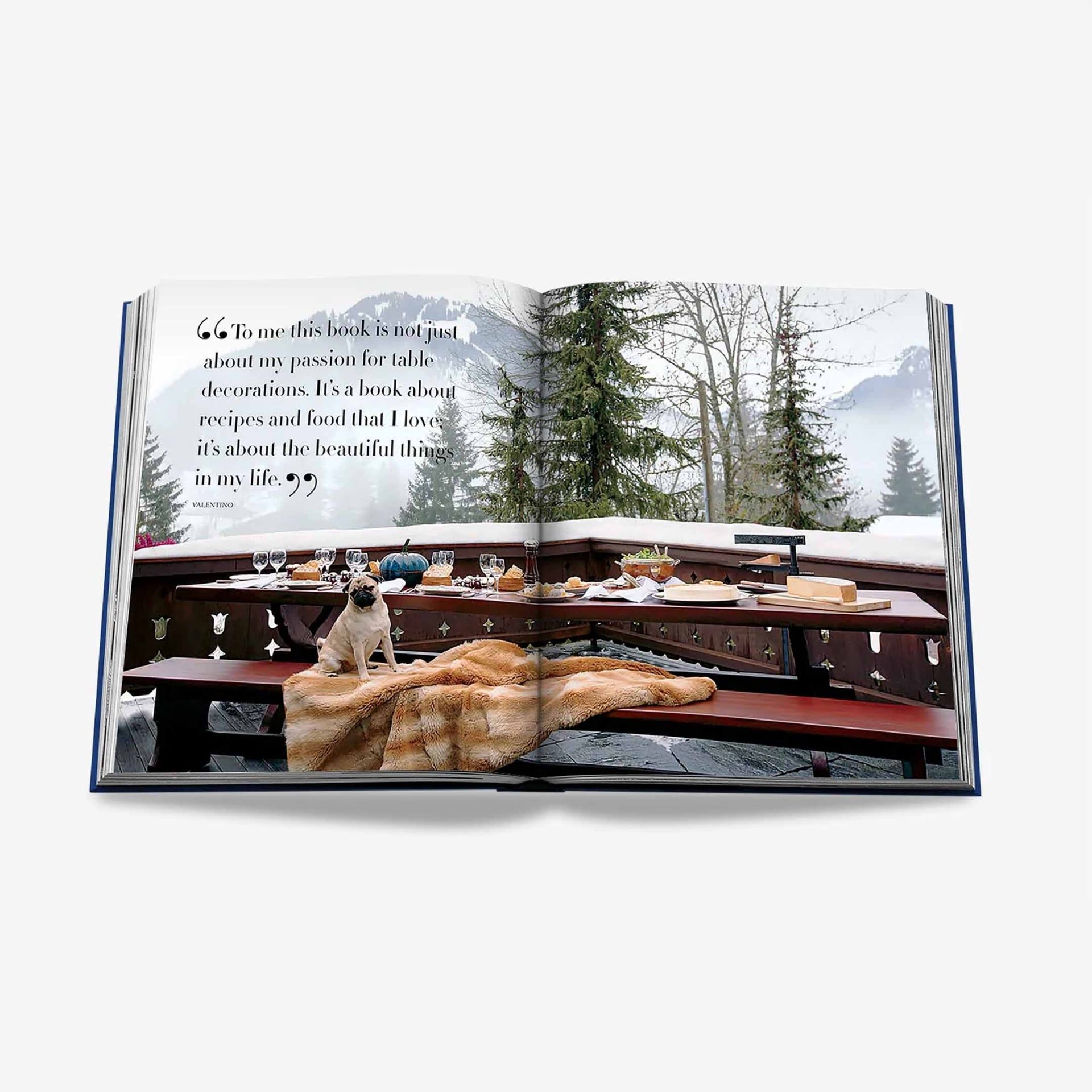 ASSOULINE Libro Valentino: at the Emperor's Table 36 x 4 x H 28 CM 9781614282938