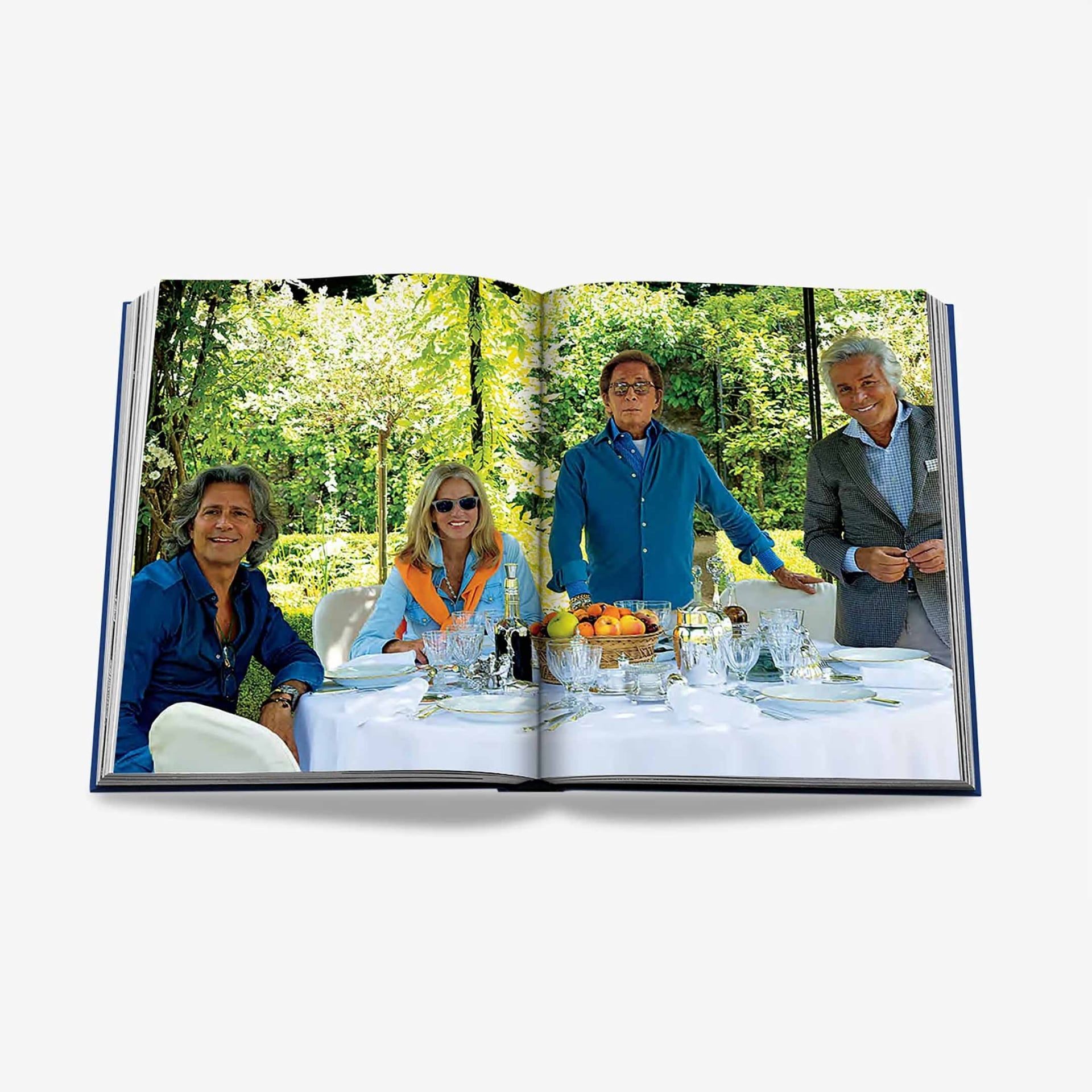 ASSOULINE Libro Valentino: at the Emperor's Table 36 x 4 x H 28 CM 9781614282938