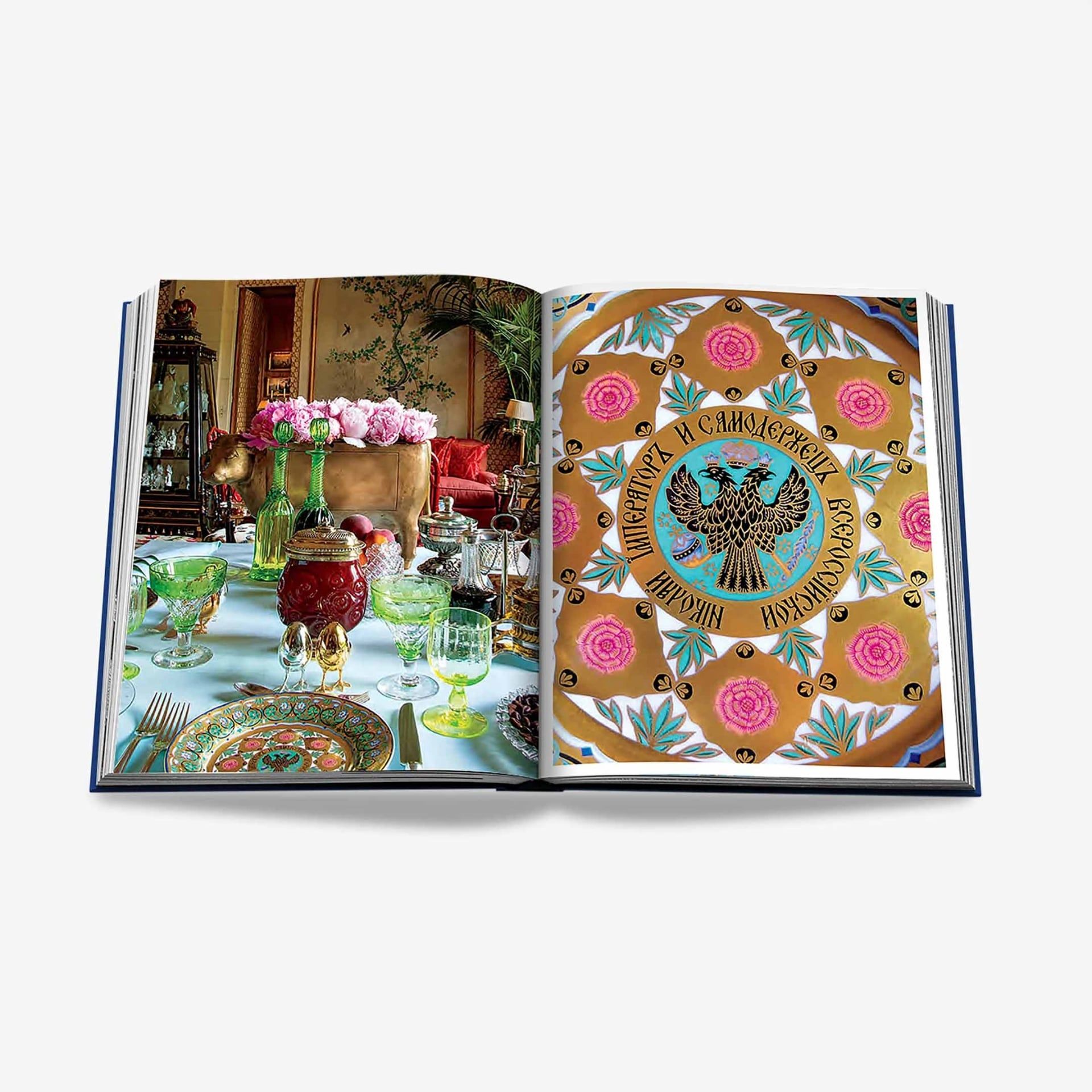 ASSOULINE Libro Valentino: at the Emperor's Table 36 x 4 x H 28 CM 9781614282938