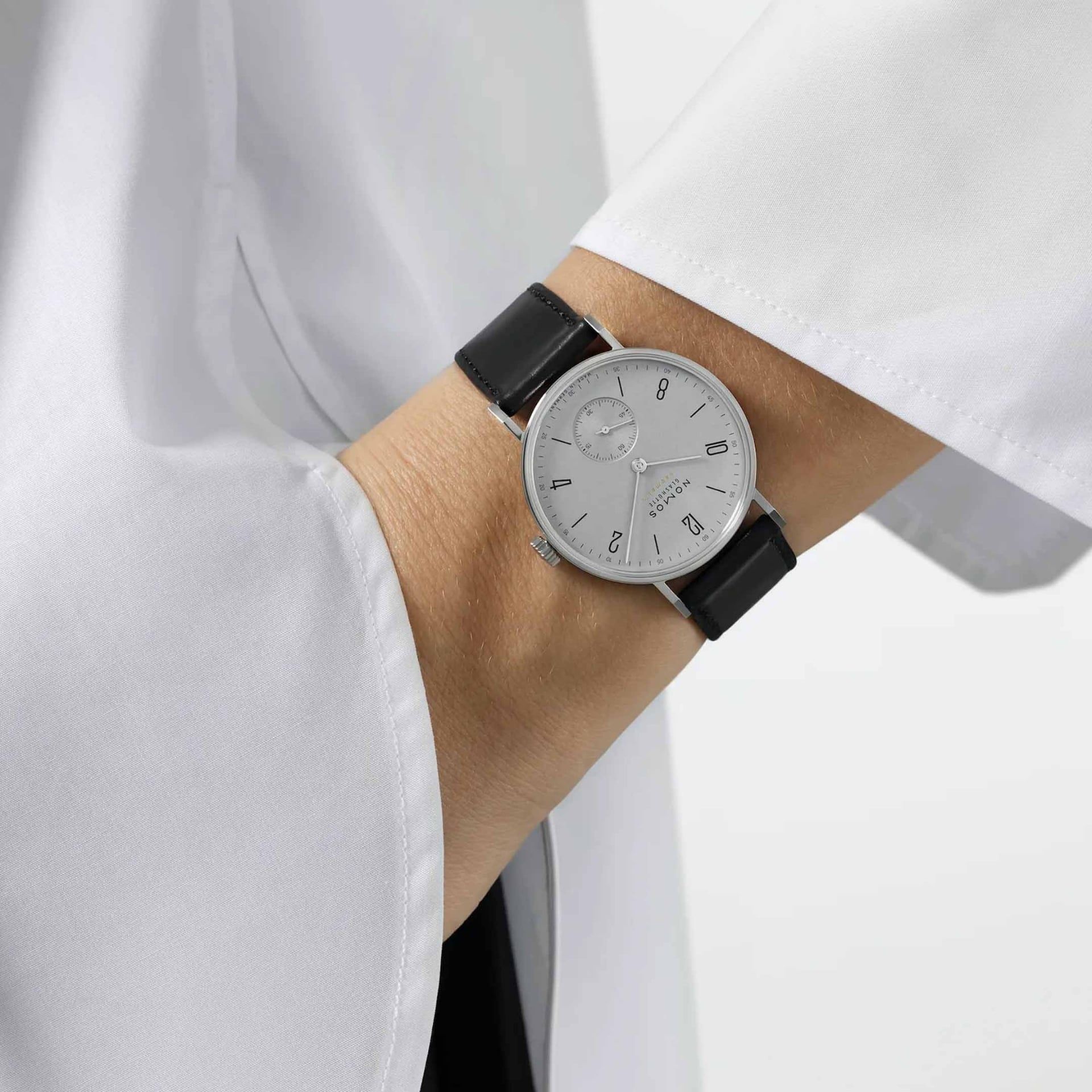 NOMOS Glashütte Tangente Neomatik Grigio Platino 35 MM 188