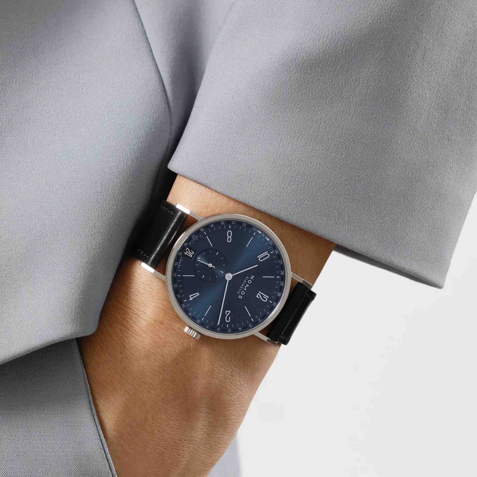 NOMOS Glashütte Tangente 2date Blu 37.5 MM 136