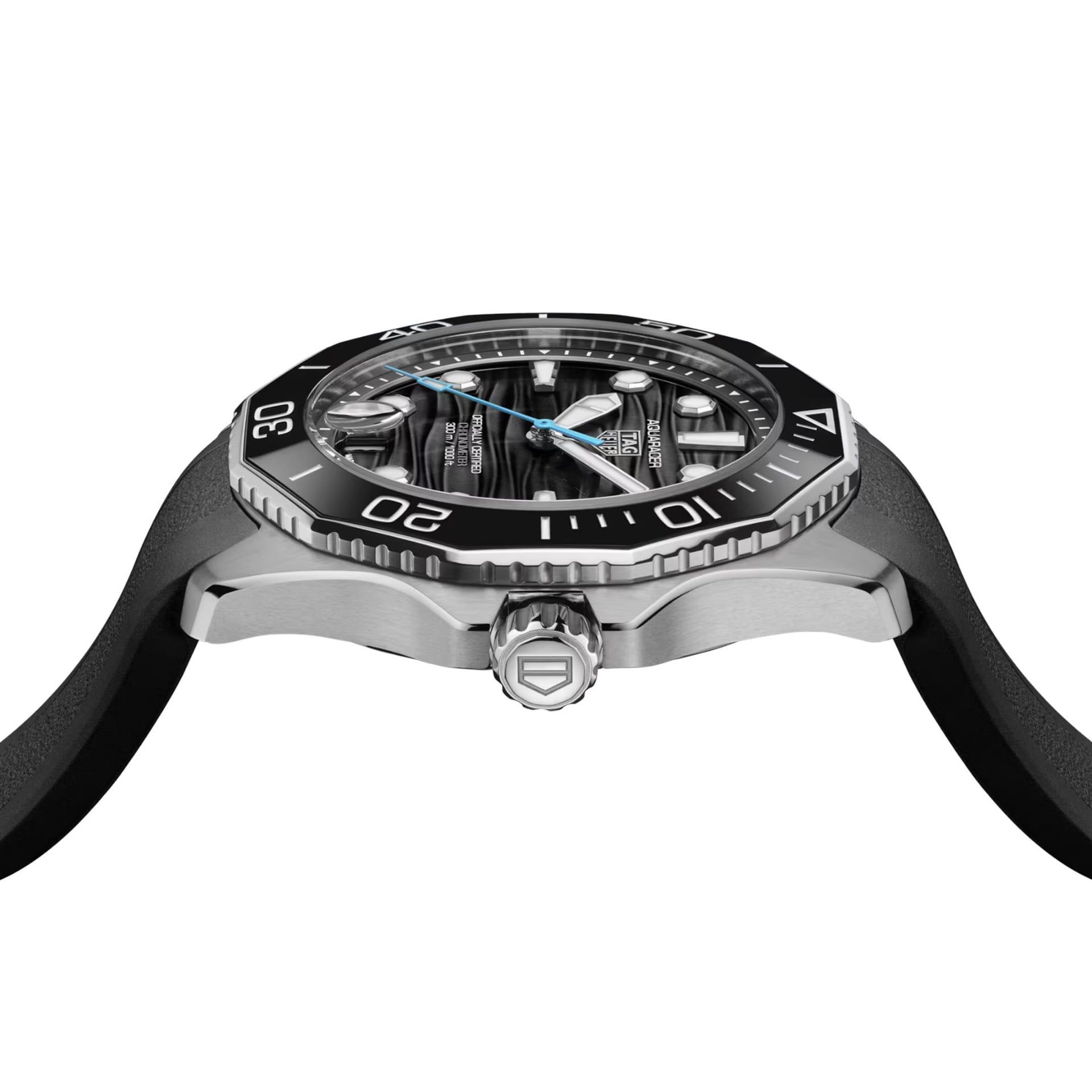 TAG HEUER Aquaracer Professional 300 Date 42 MM WBP5110.FT6257