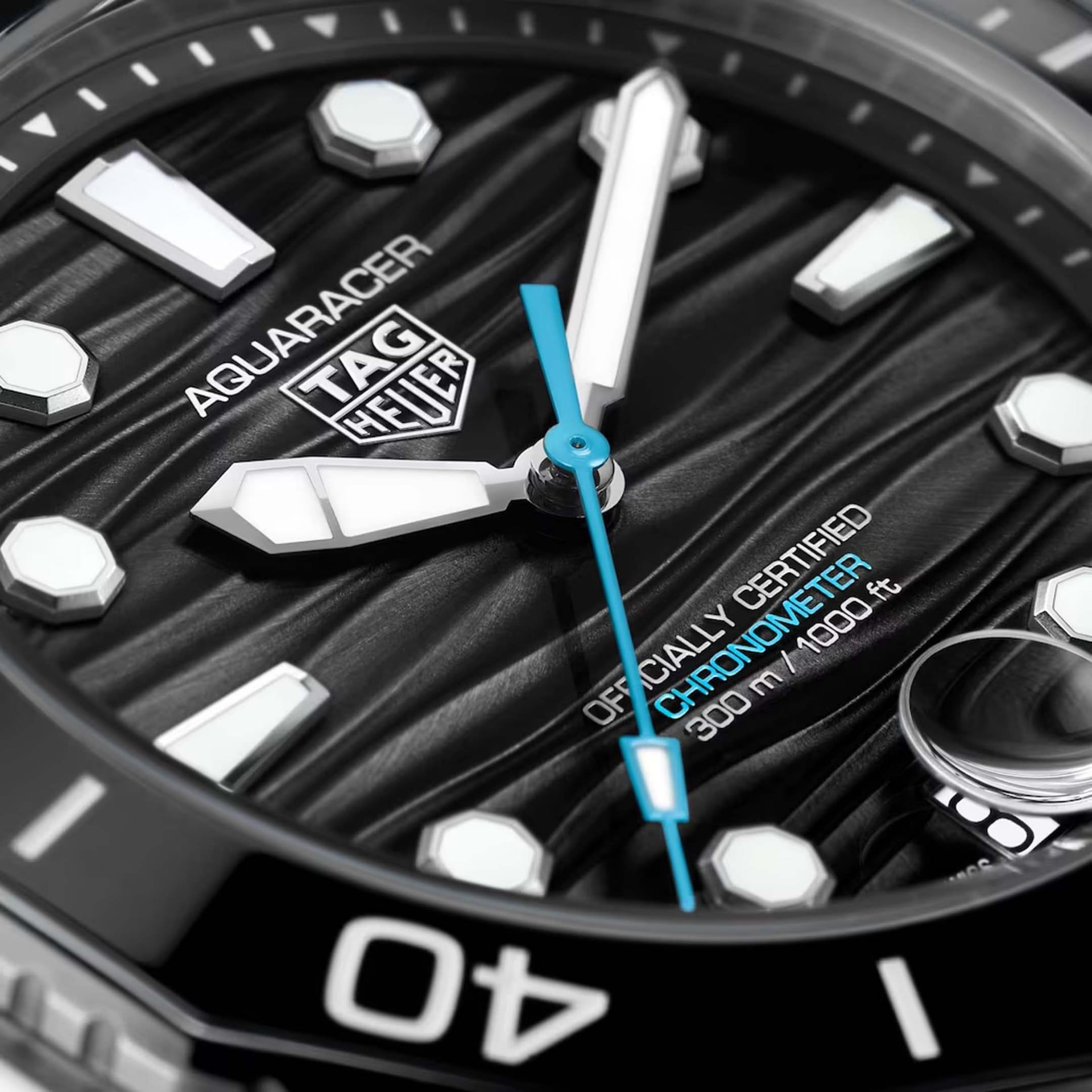 TAG HEUER Aquaracer Professional 300 Date 42 MM WBP5110.FT6257