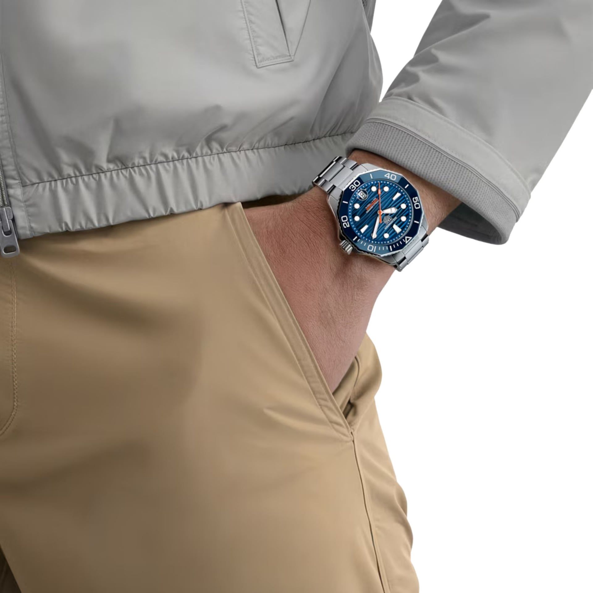 TAG HEUER Aquaracer Professional 300 Date 42 MM WBP5111.BA0013