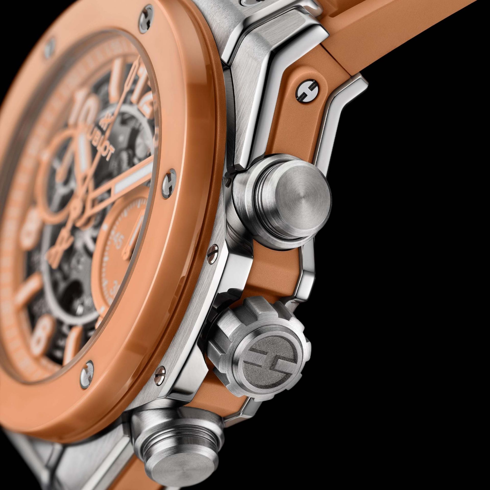 HUBLOT Big Bang Titanium Peach Ceramic 42 MM 441.NCU.5920.RX