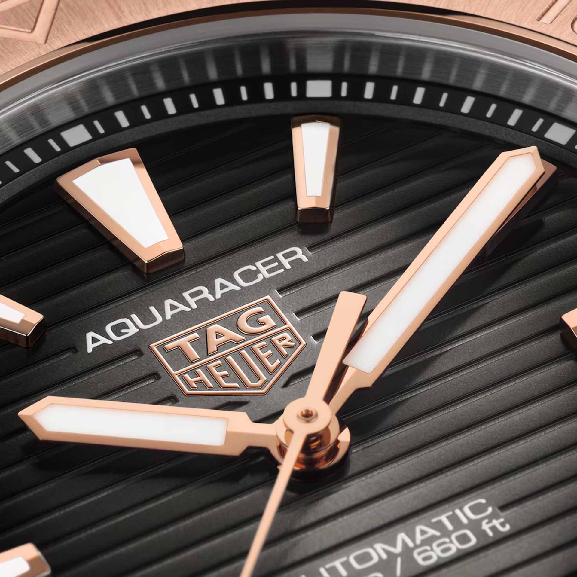 TAG HEUER Aquaracer Professional 200 Date 40 MM WBP2151.BA0627