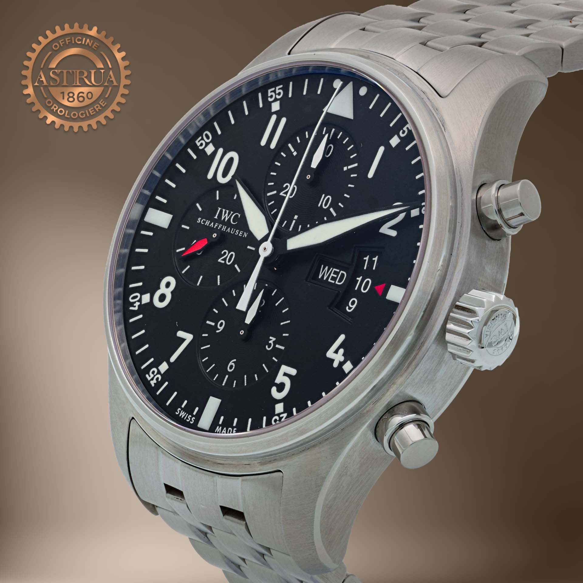 IWC Schaffhausen Pilot's Chronograph 43 MM IW377701