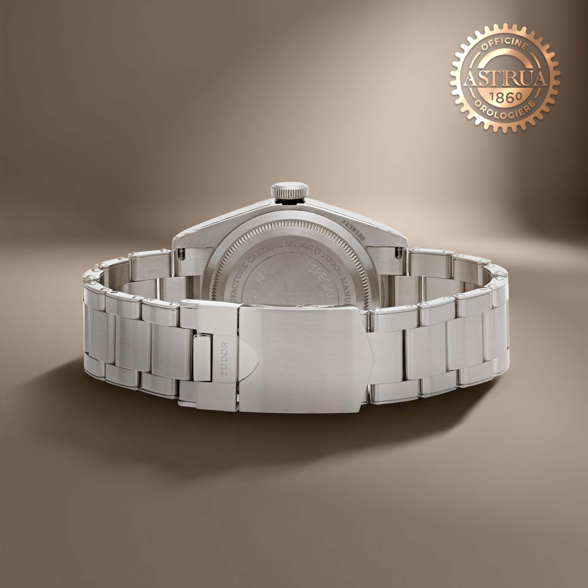 TUDOR Black Bay 41 MM 79230G