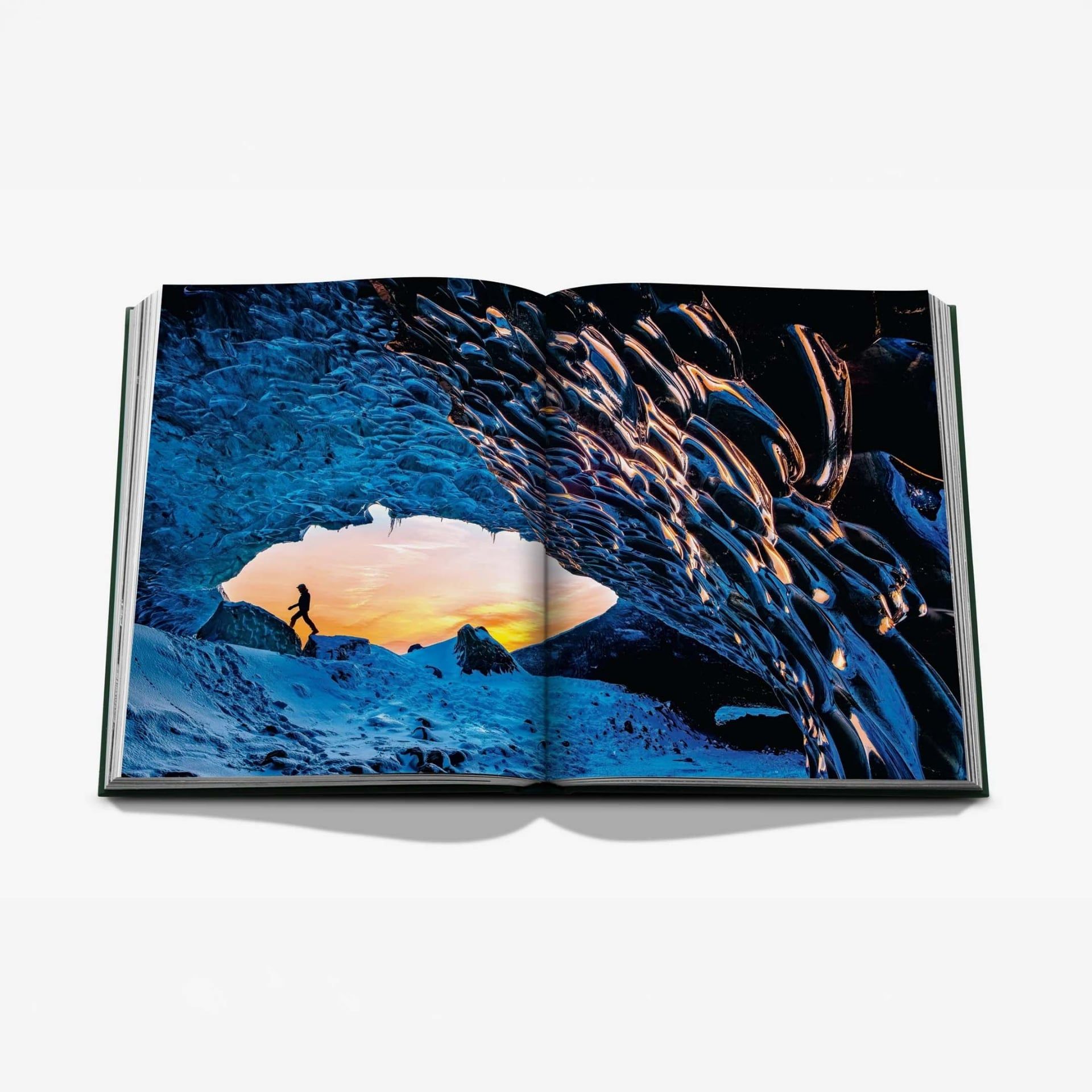 ASSOULINE Libro Iceland Epic 25 x 3 x H 33 CM 9781649804471