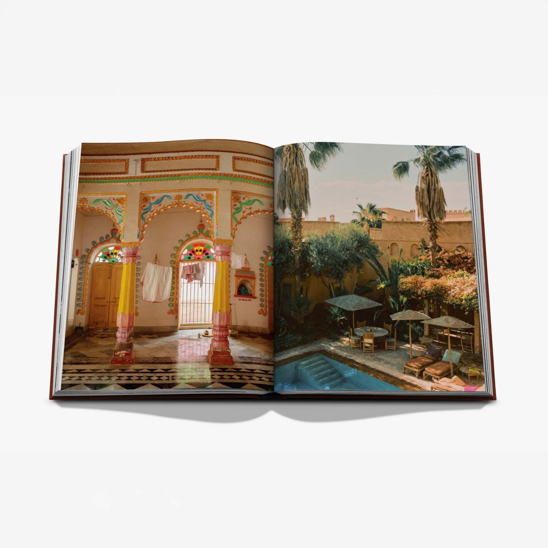 ASSOULINE Libro Voyageurs Du Monde: A Manifesto for the New Traveler 25 x 4 x H 33 CM 9781649807298