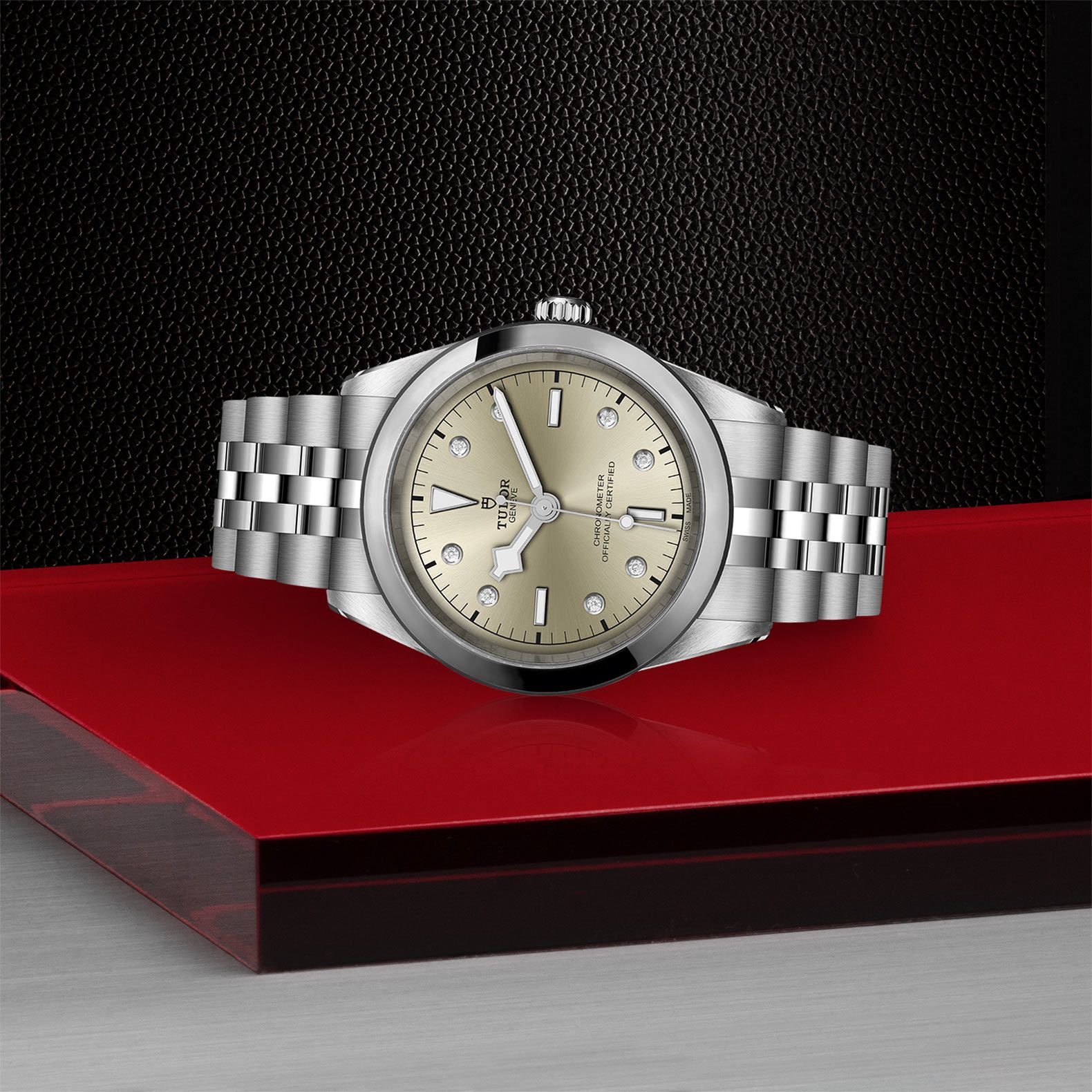 TUDOR Black Bay 41 41 MM M79680-0006