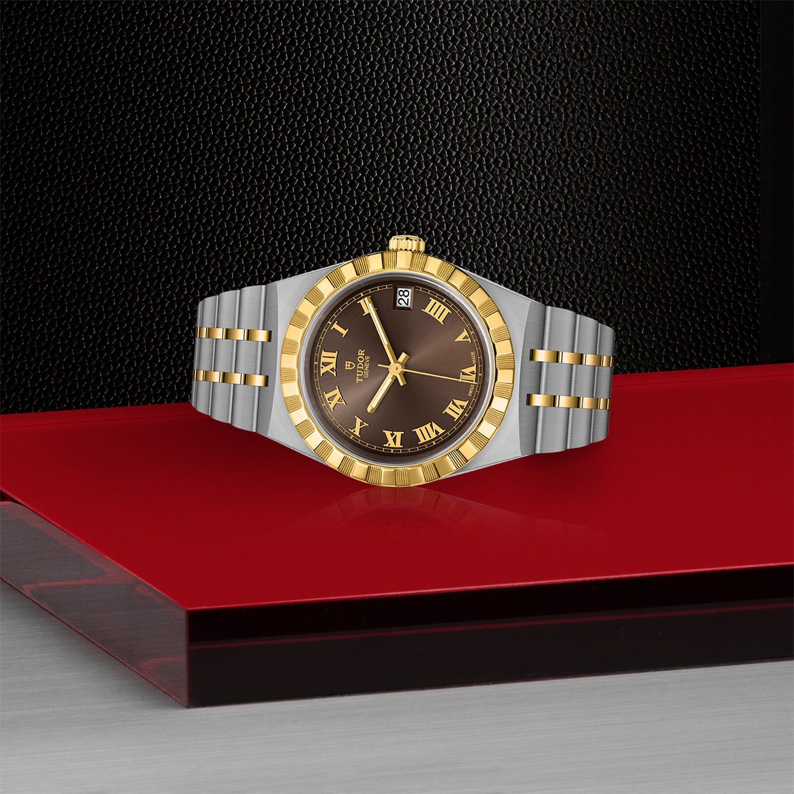 TUDOR Royal 34 MM M28403-0008