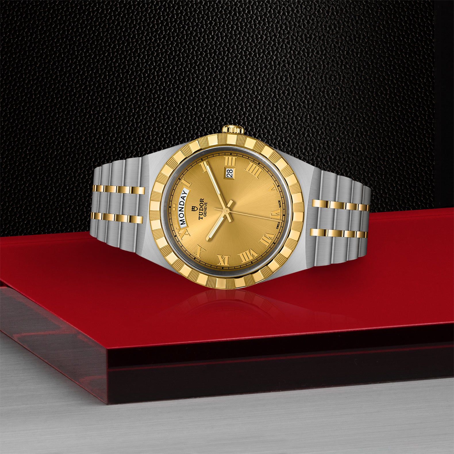 TUDOR Royal 41 MM M28603-0004