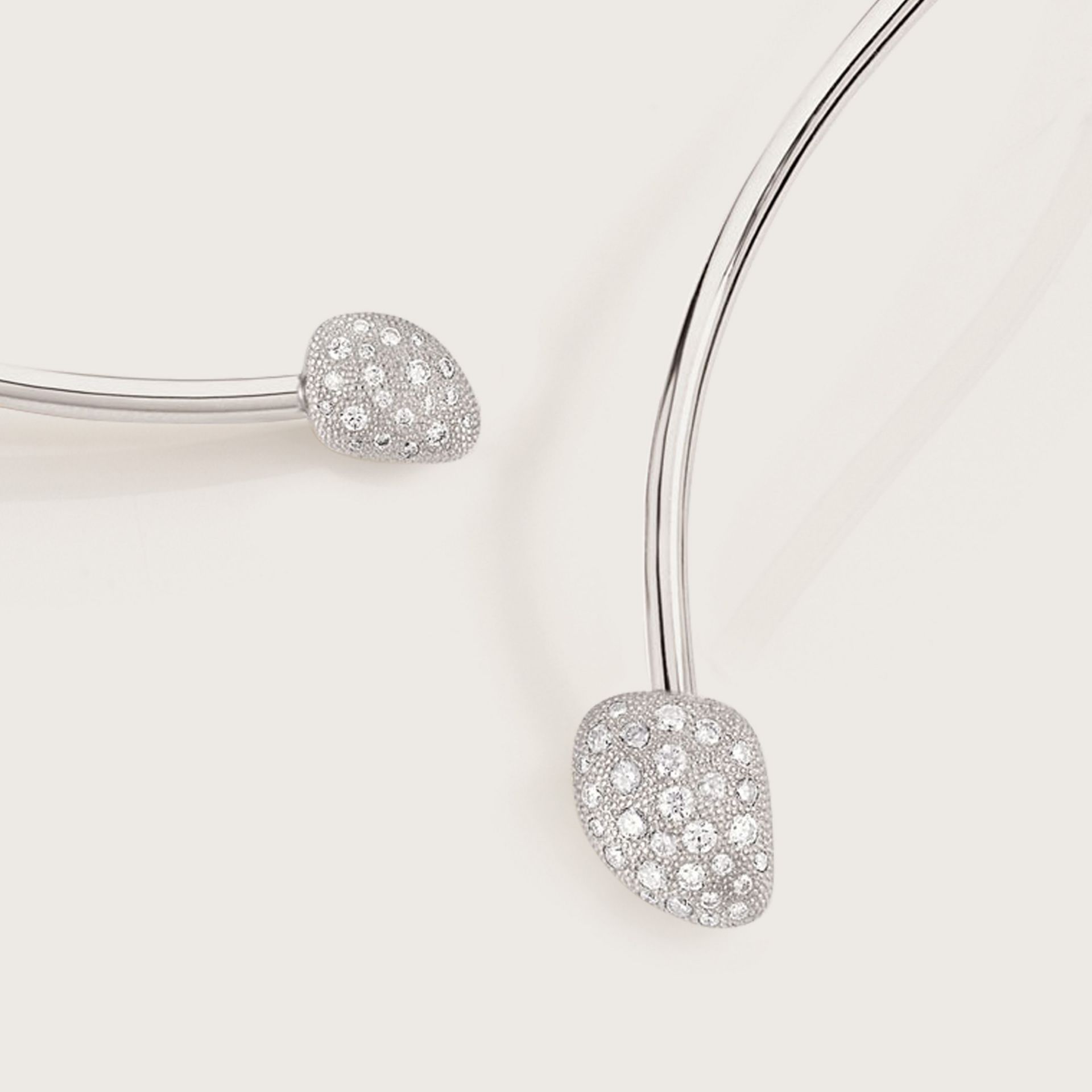 ASTRUA Collana Mykonos, Oro Bianco, Diamanti MI6CNSL9PD